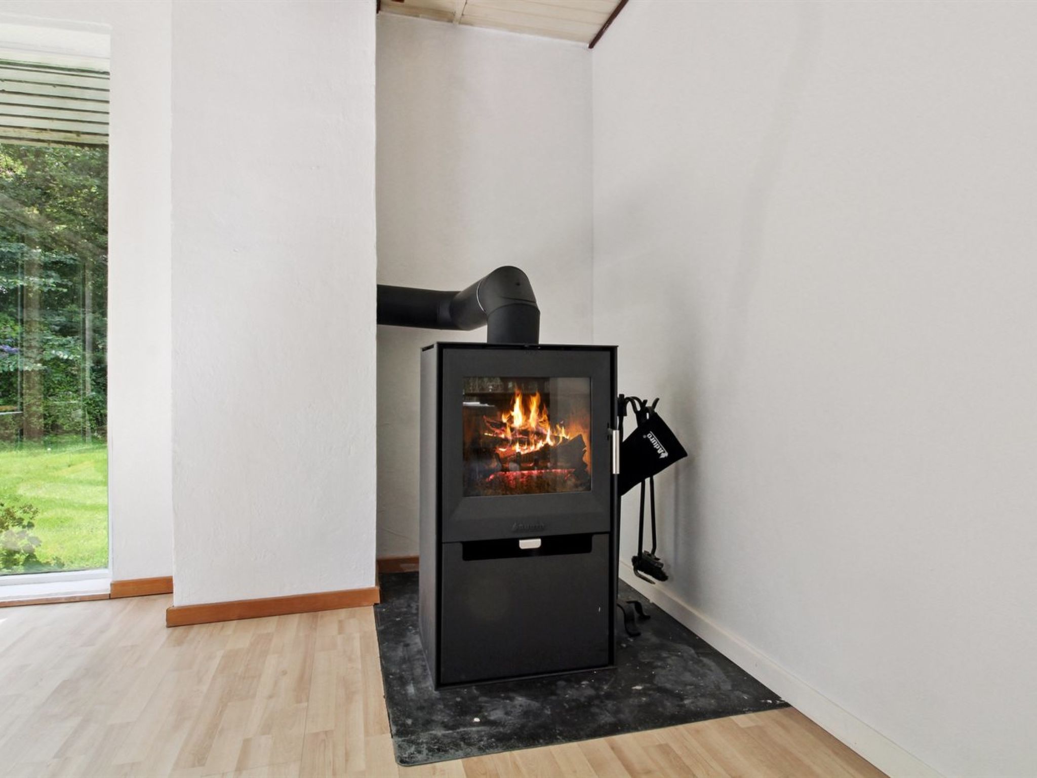 "Florinka" - 31km from the sea-Binnen