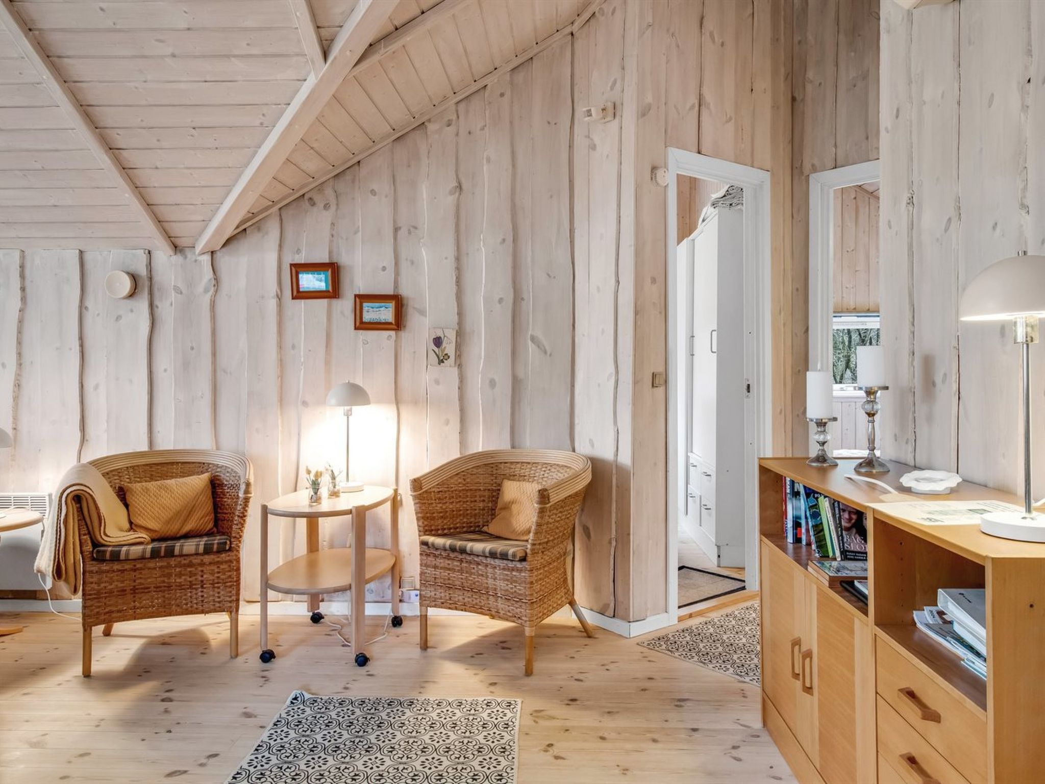"Melisa" - 28km from the sea-Binnen