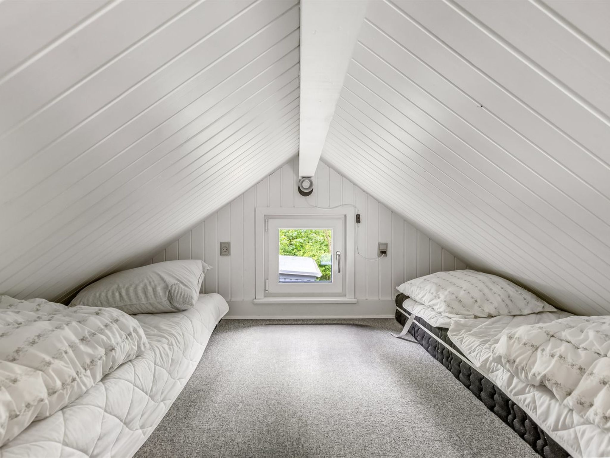 "Asulf" - 31km from the sea-Binnen