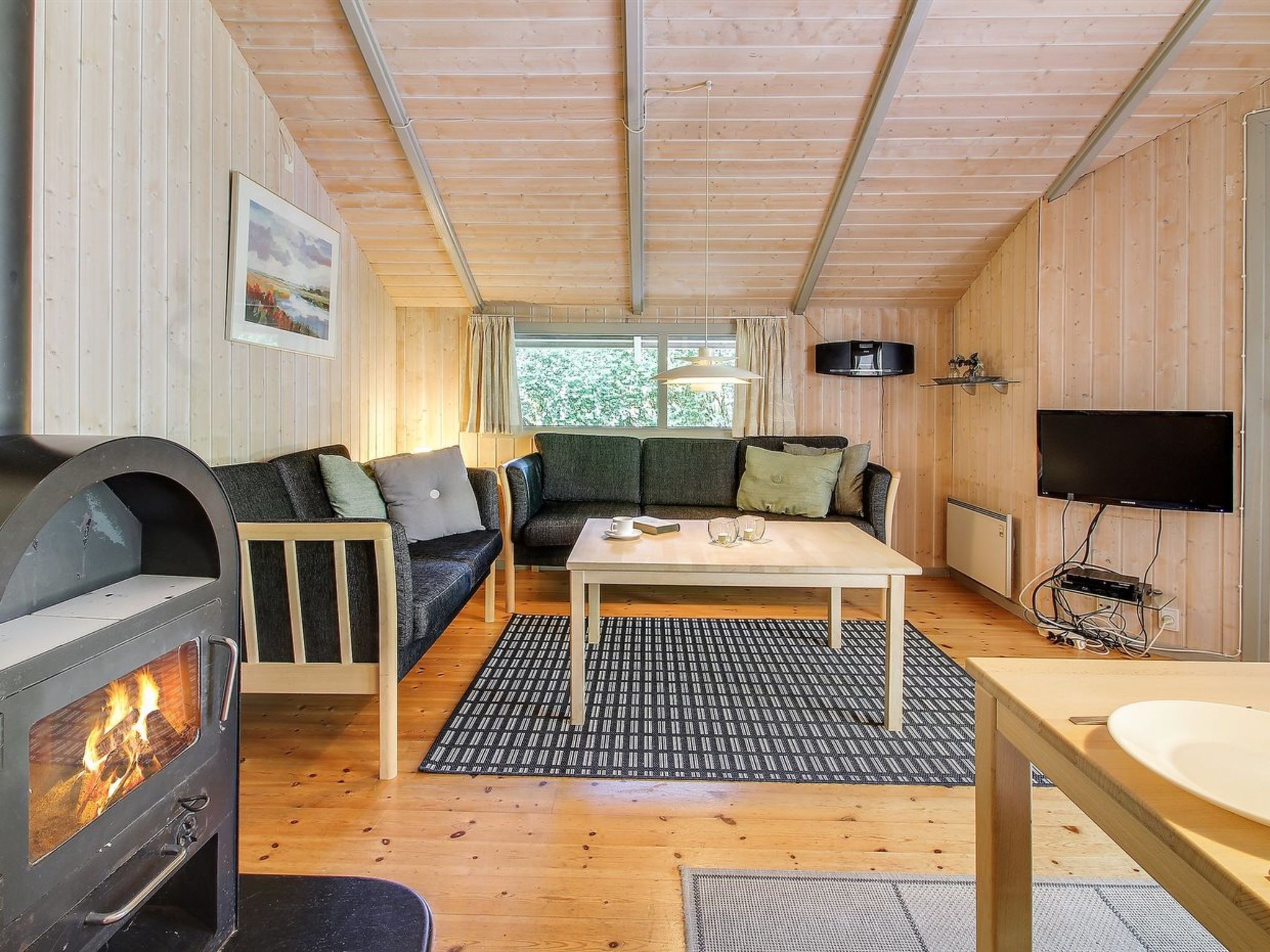 "Frederikke" - 28km from the sea - Binnen