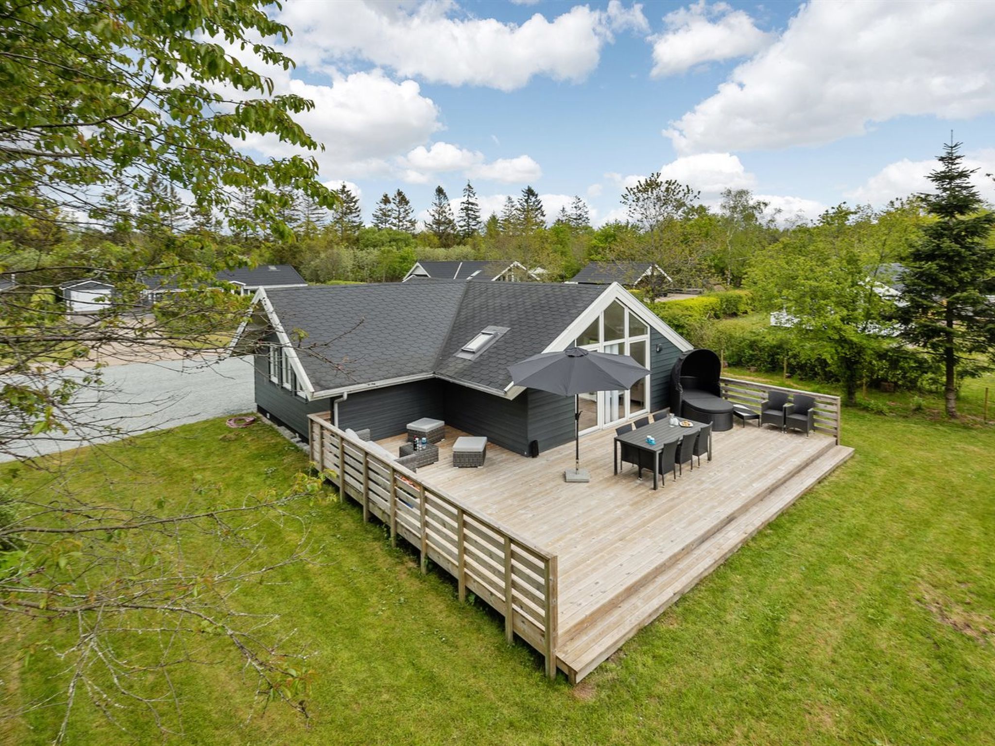 "Aleide" - 29km from the sea - Buiten