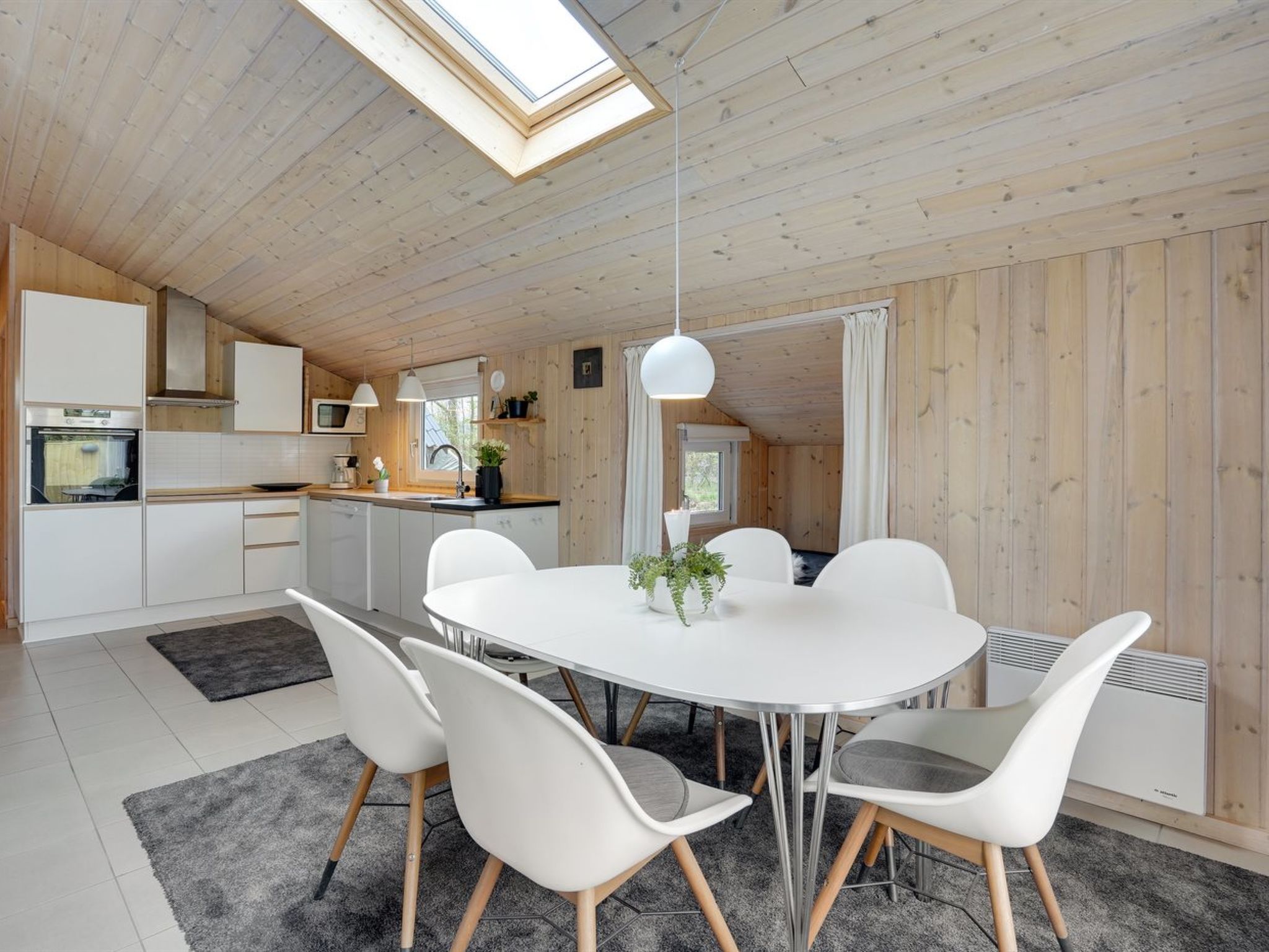 "Kea" - 30km from the sea - Binnen