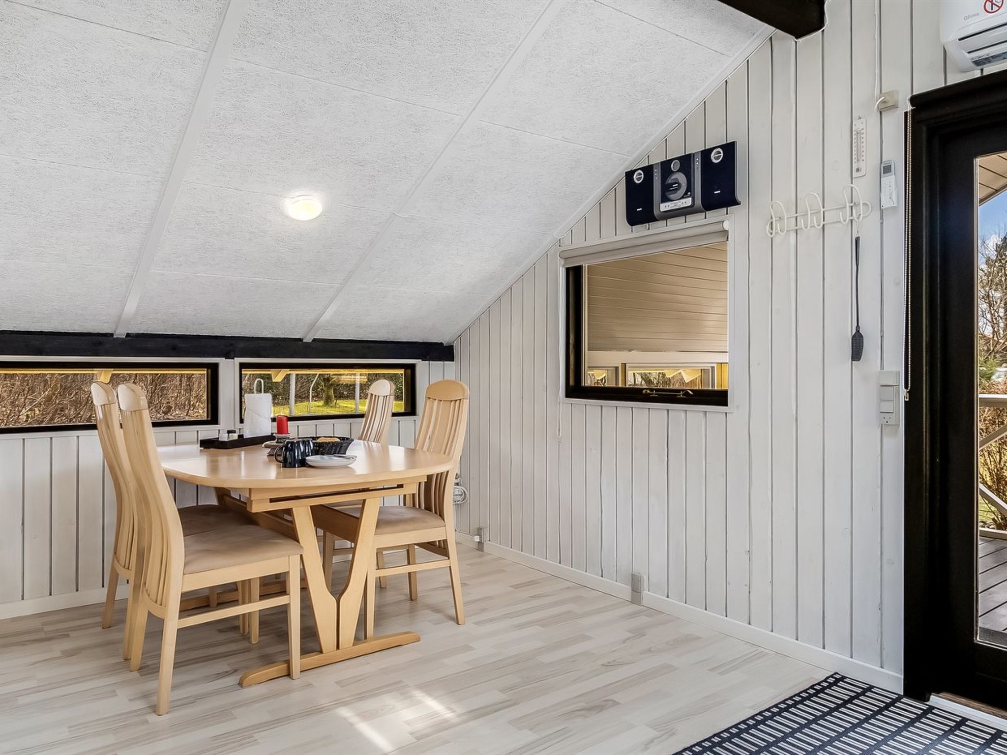 "Hannelise" - 30km from the sea-Drinnen