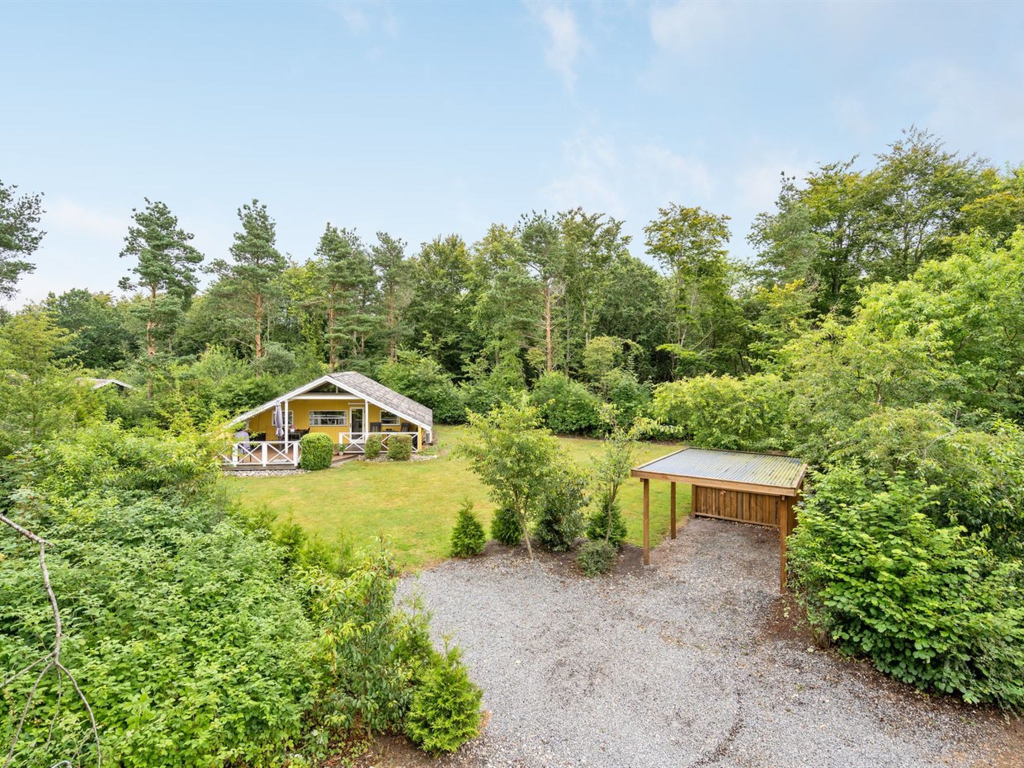 "Hannelise" - 30km from the sea - Buiten