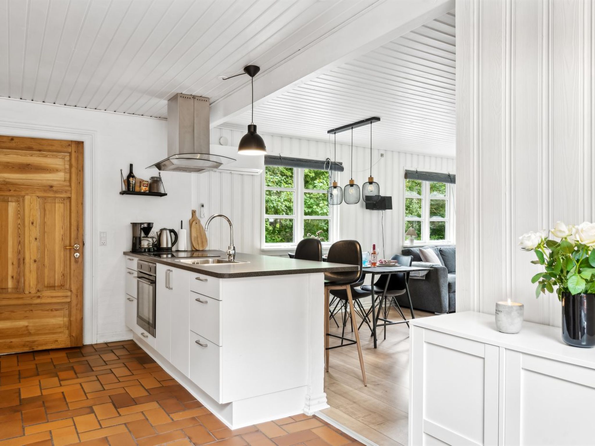 "Helghi" - 30km from the sea - Binnen