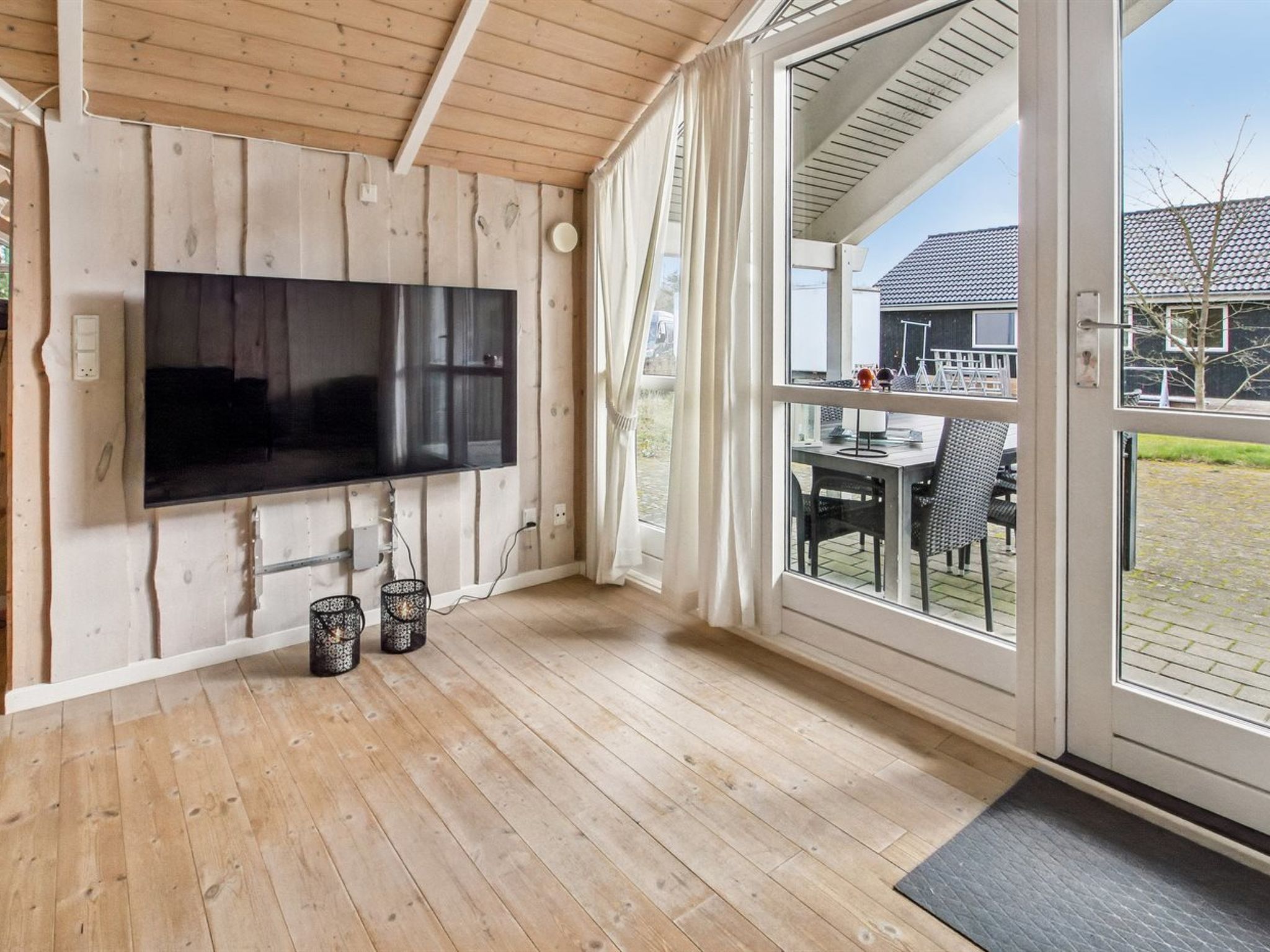 "Arnika" - 28km from the sea - Binnen