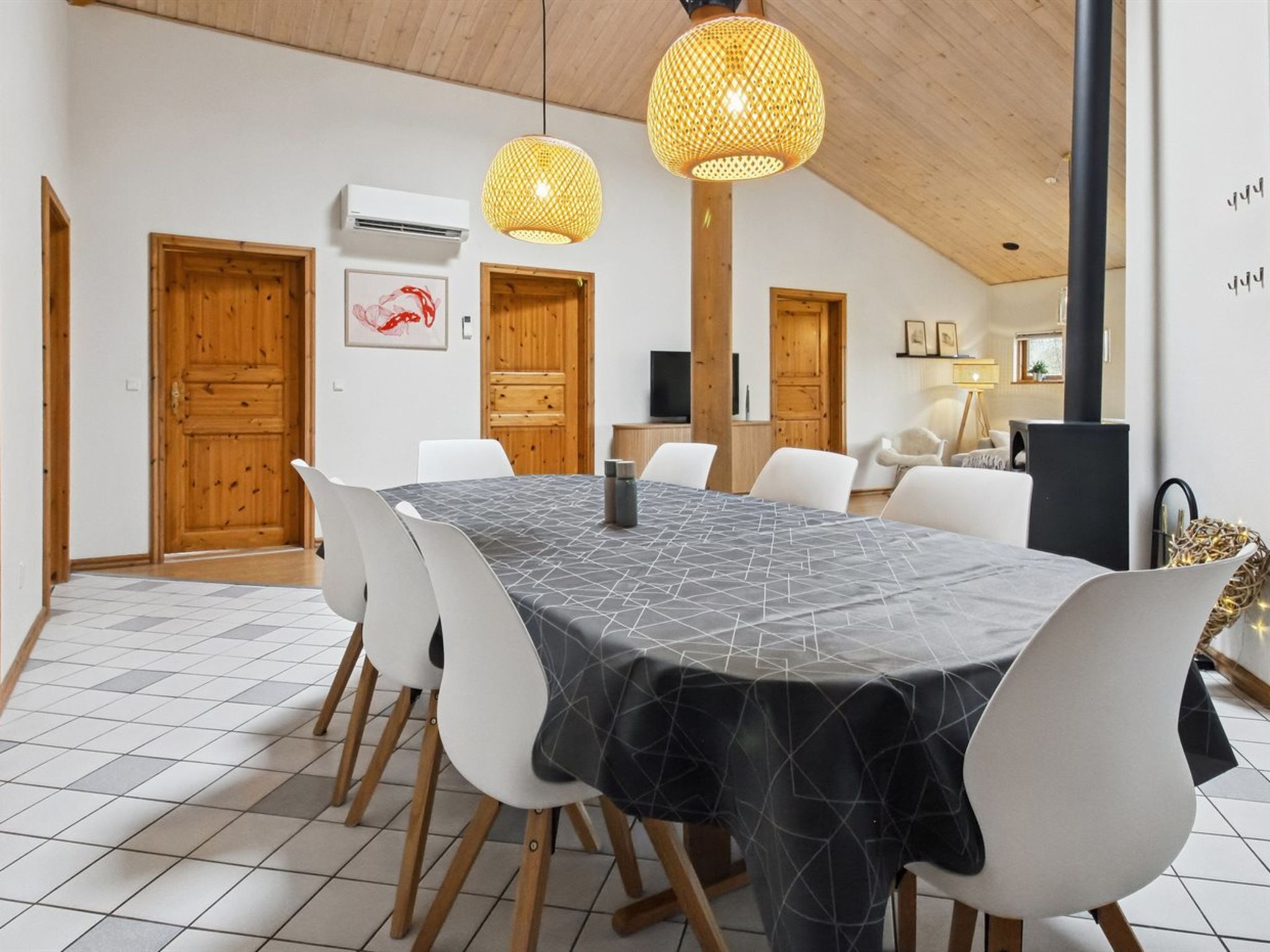 "Absalon" - 29km from the sea - Binnen