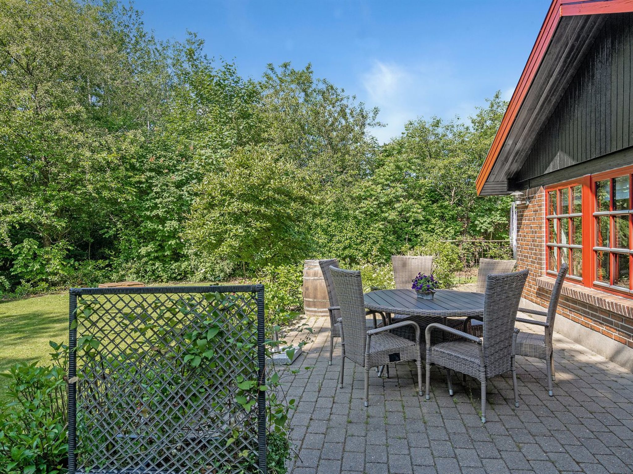 "Gisele" - 30km from the sea - Buiten