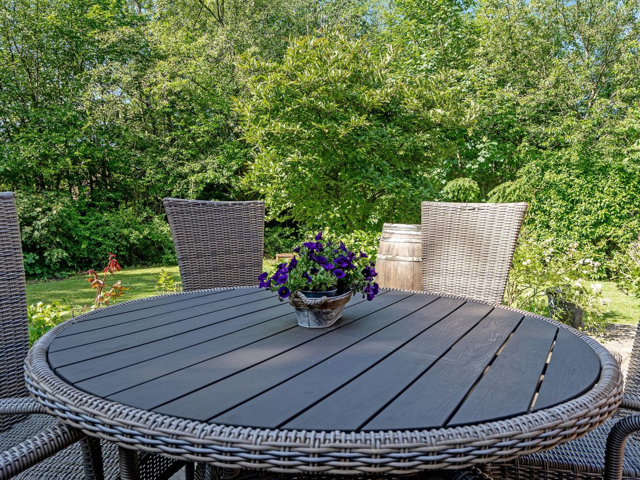"Gisele" - 30km from the sea - Buiten