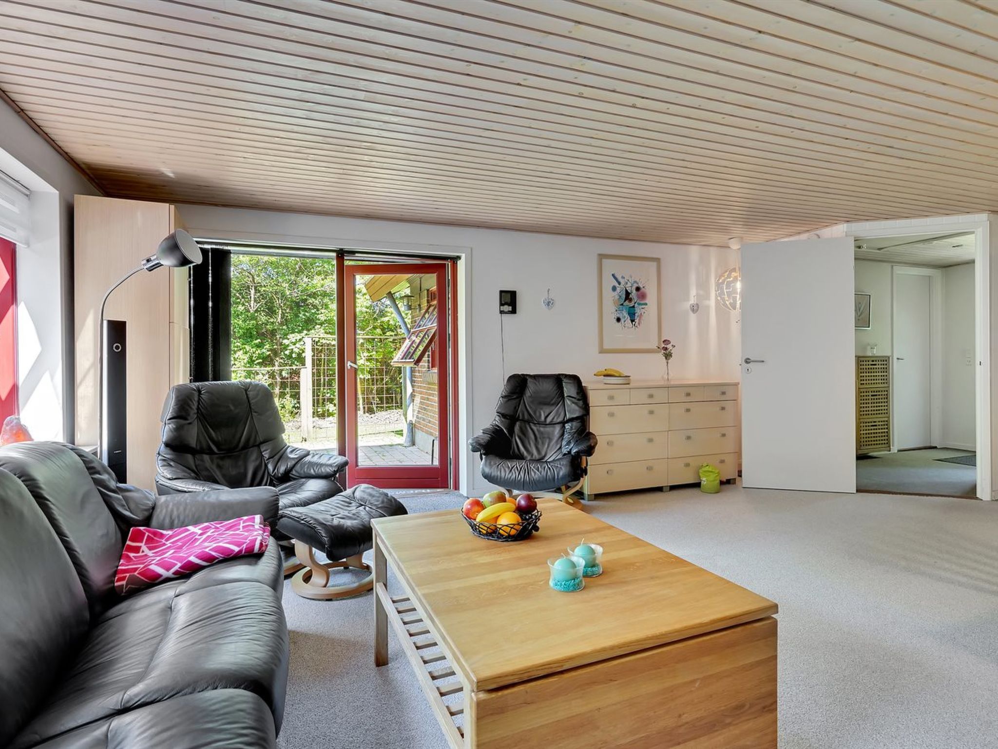 "Gisele" - 30km from the sea - Binnen
