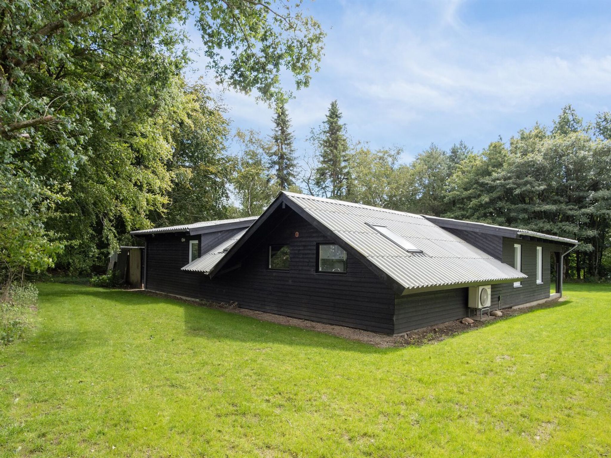 "Hedwig" - 30km from the sea - Buiten