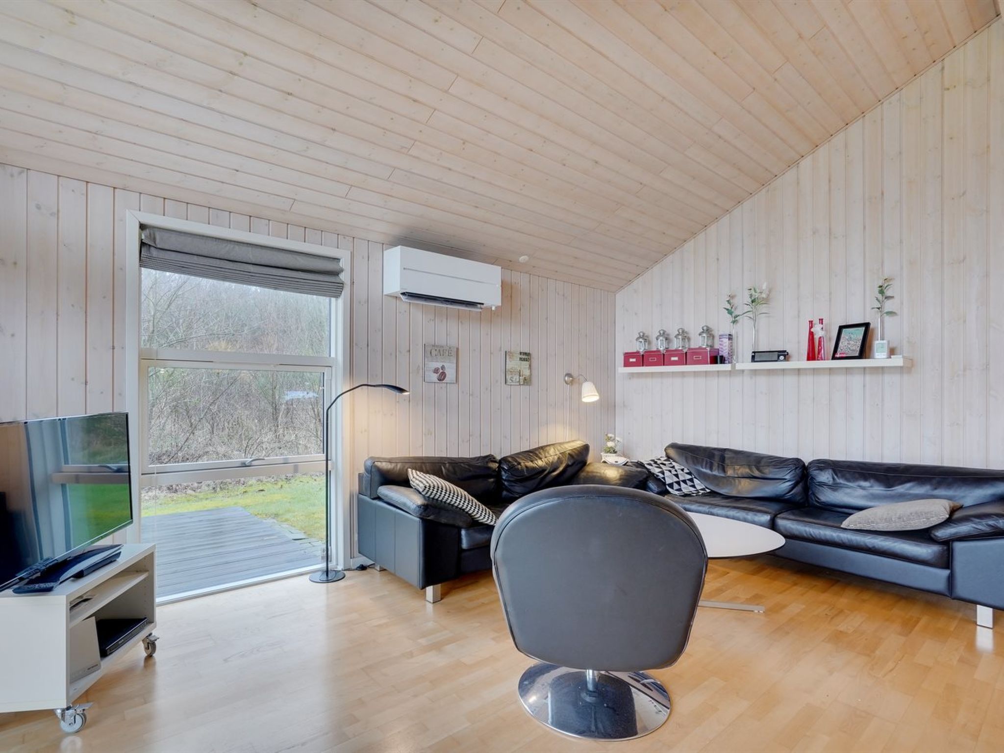 "Tatti" - 30km from the sea - Binnen
