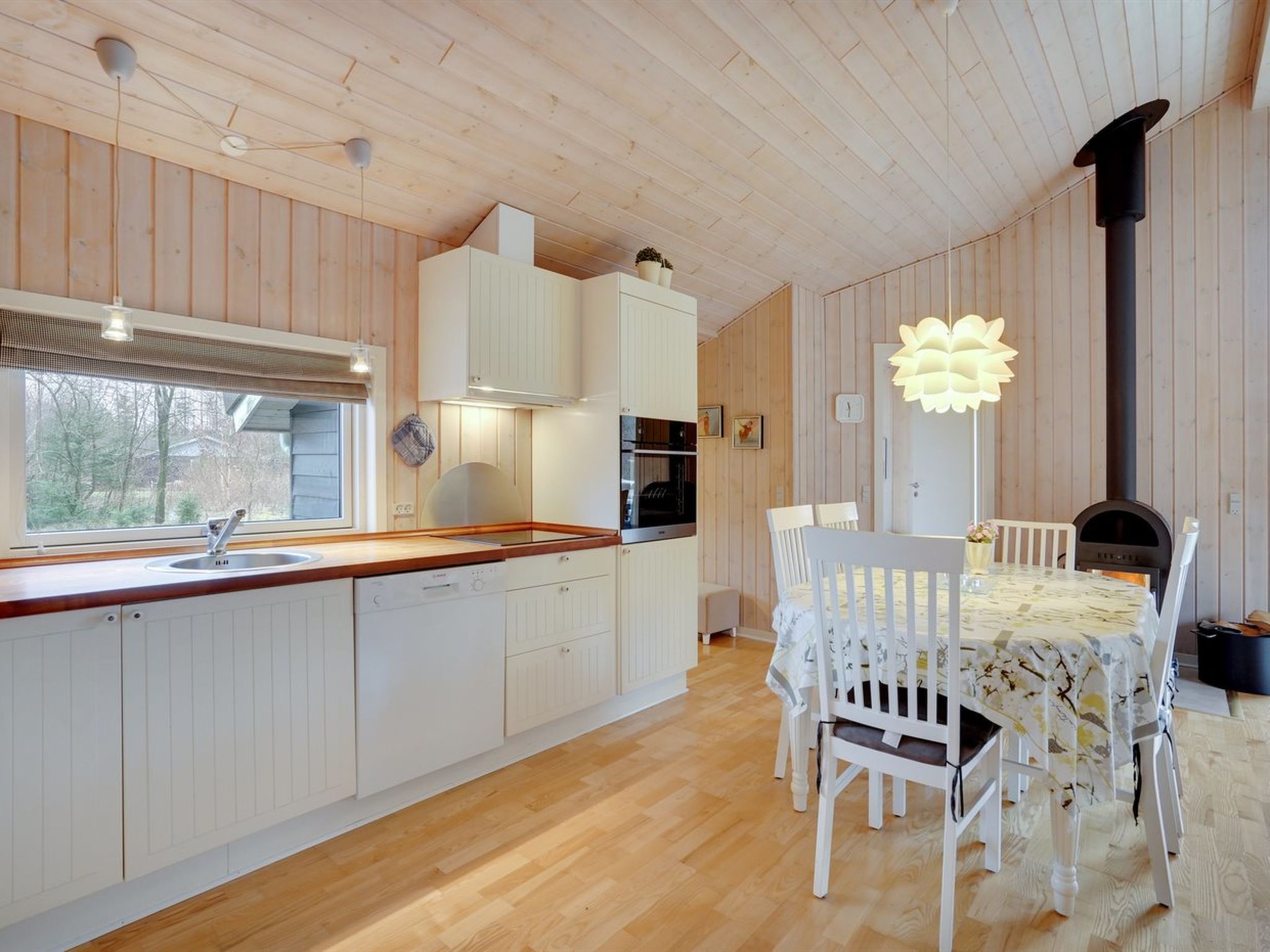 "Tatti" - 30km from the sea - Binnen