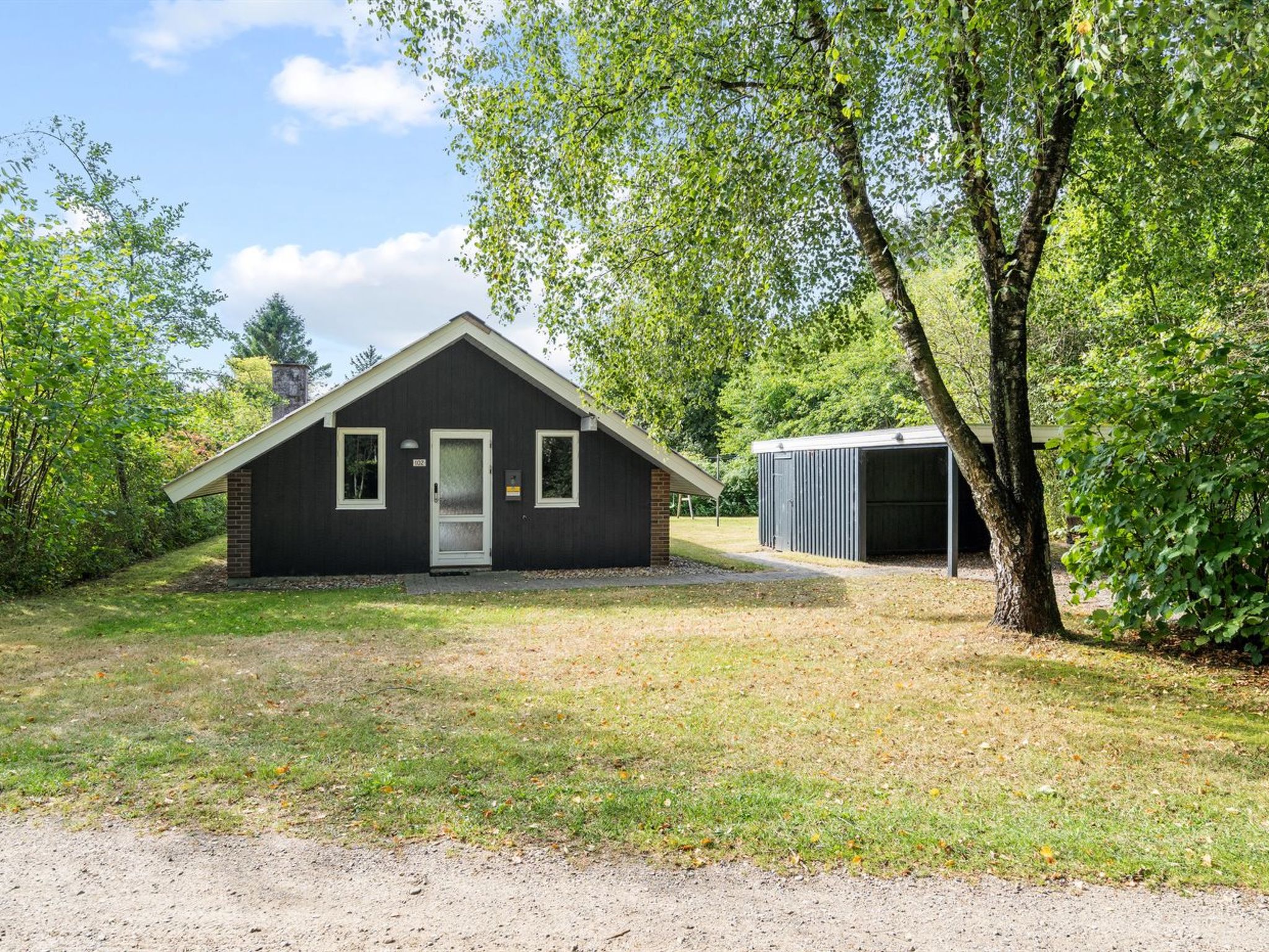 "Pance" - 20km to the fjord - Buiten