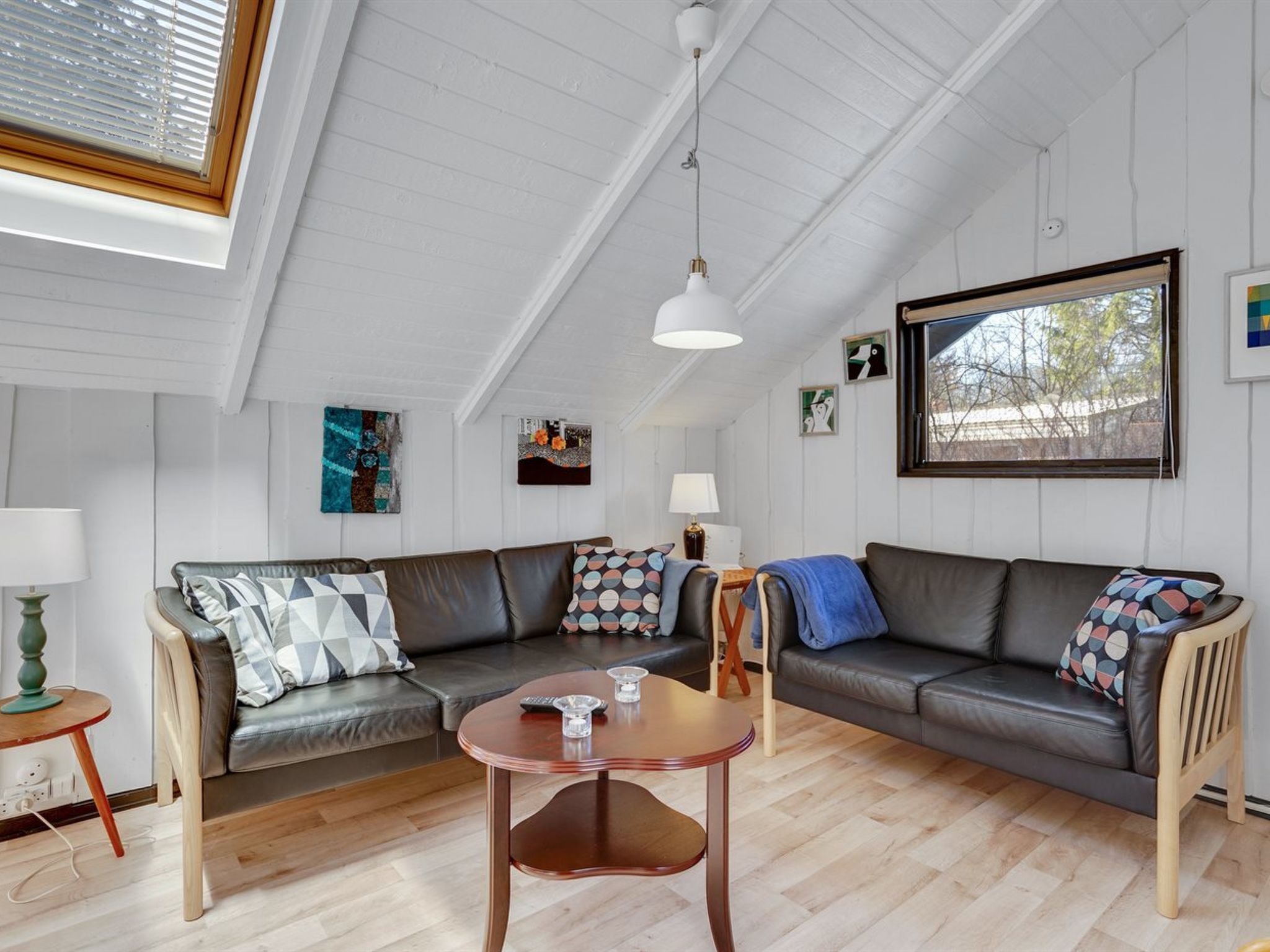"Sighrik" - 30km from the sea - Binnen