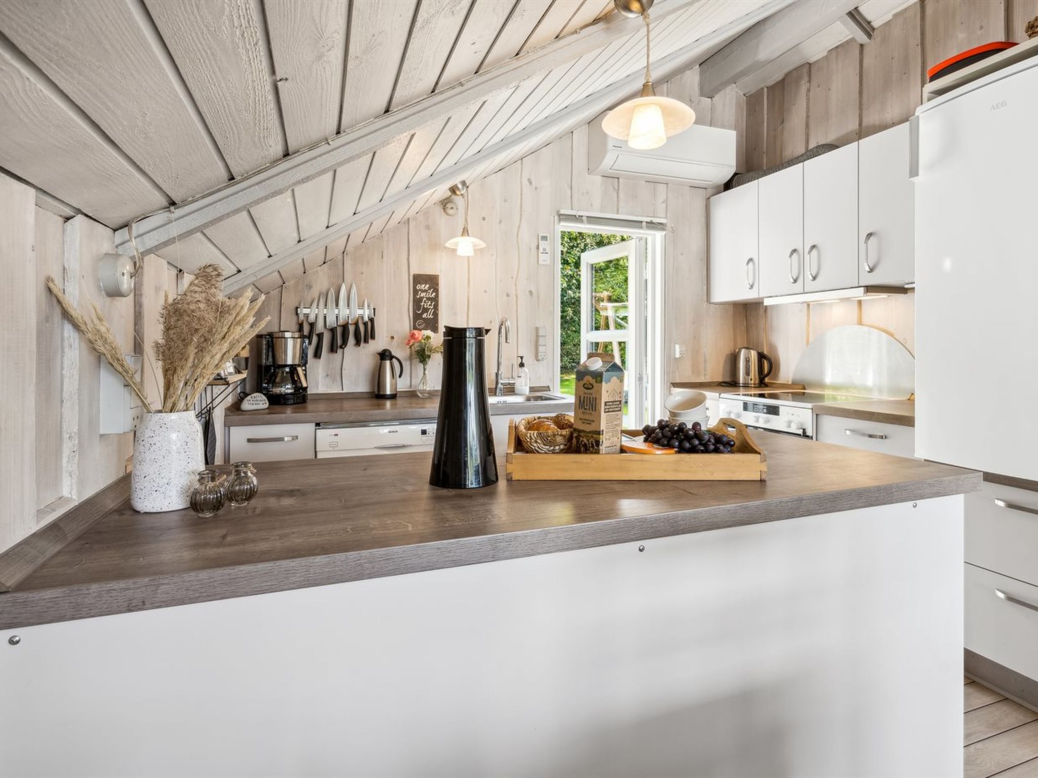 "Ines" - 25km from the sea-Binnen