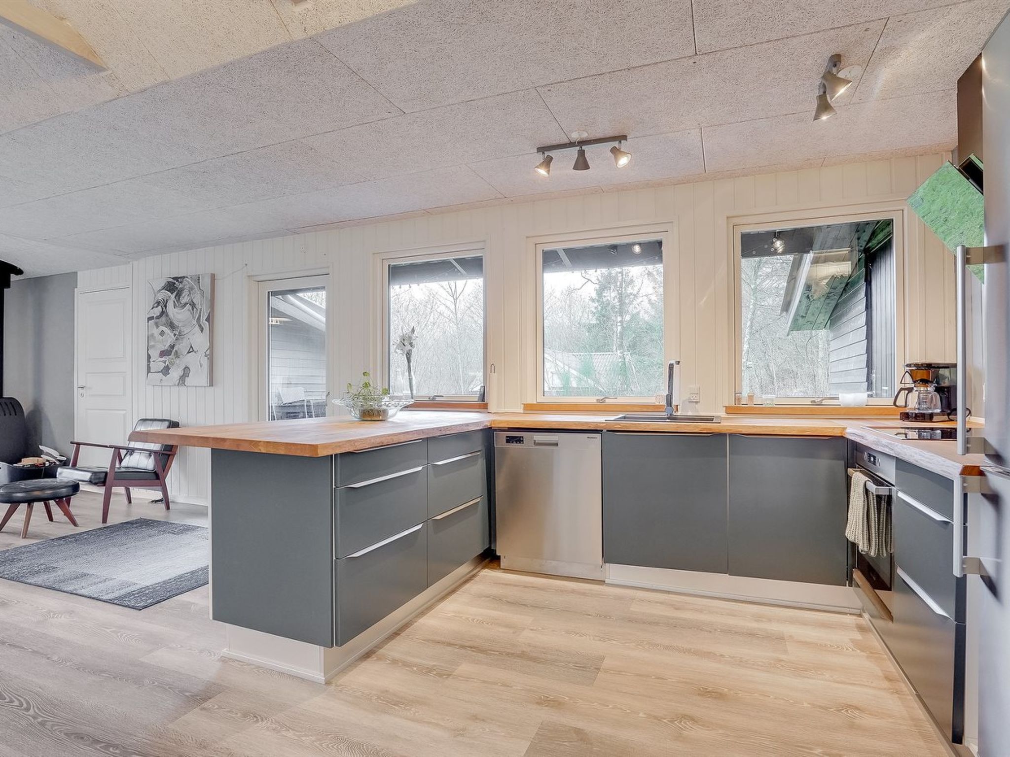 "Vitus" - 30km from the sea-Drinnen