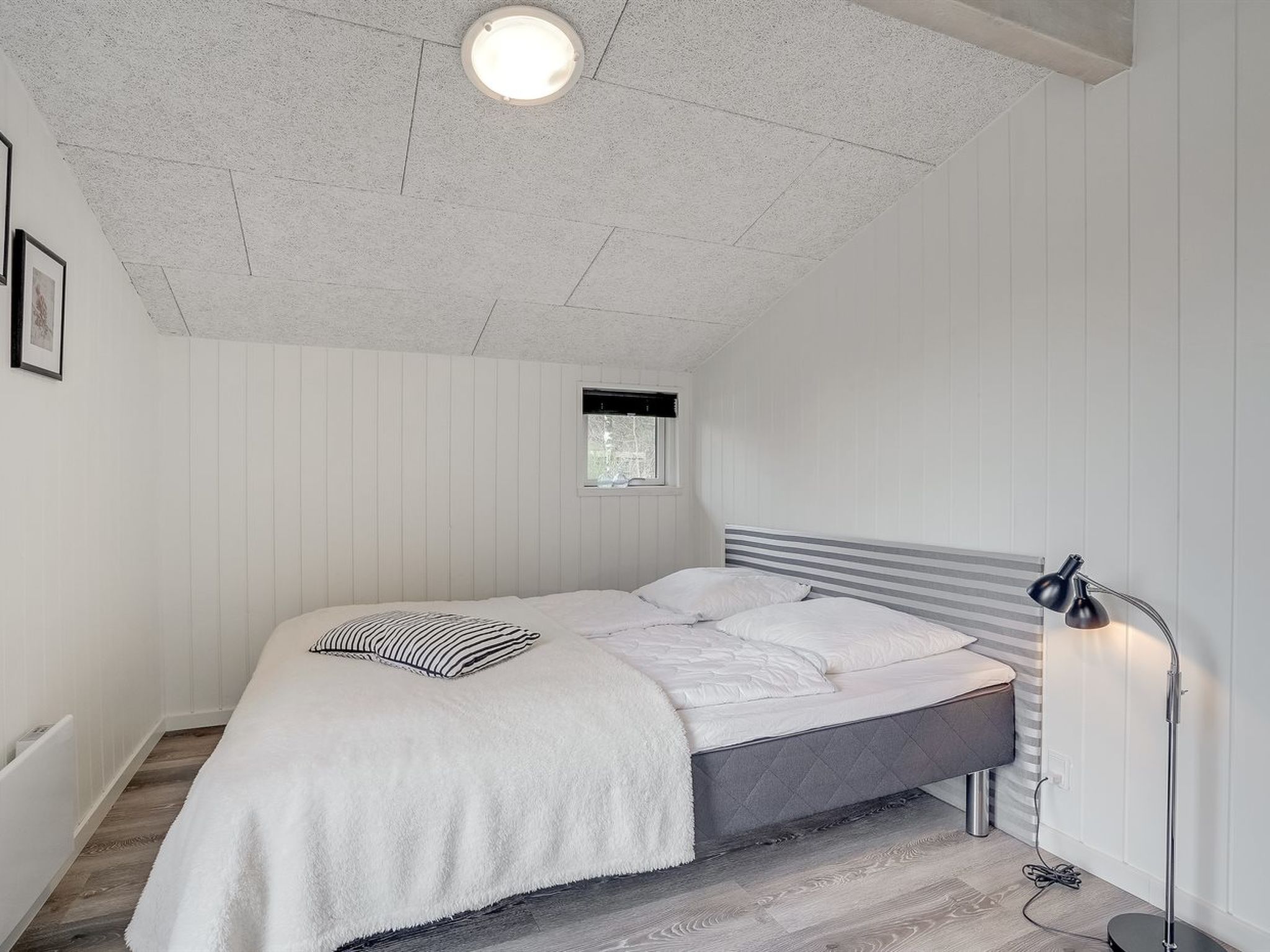 "Vitus" - 30km from the sea-Drinnen