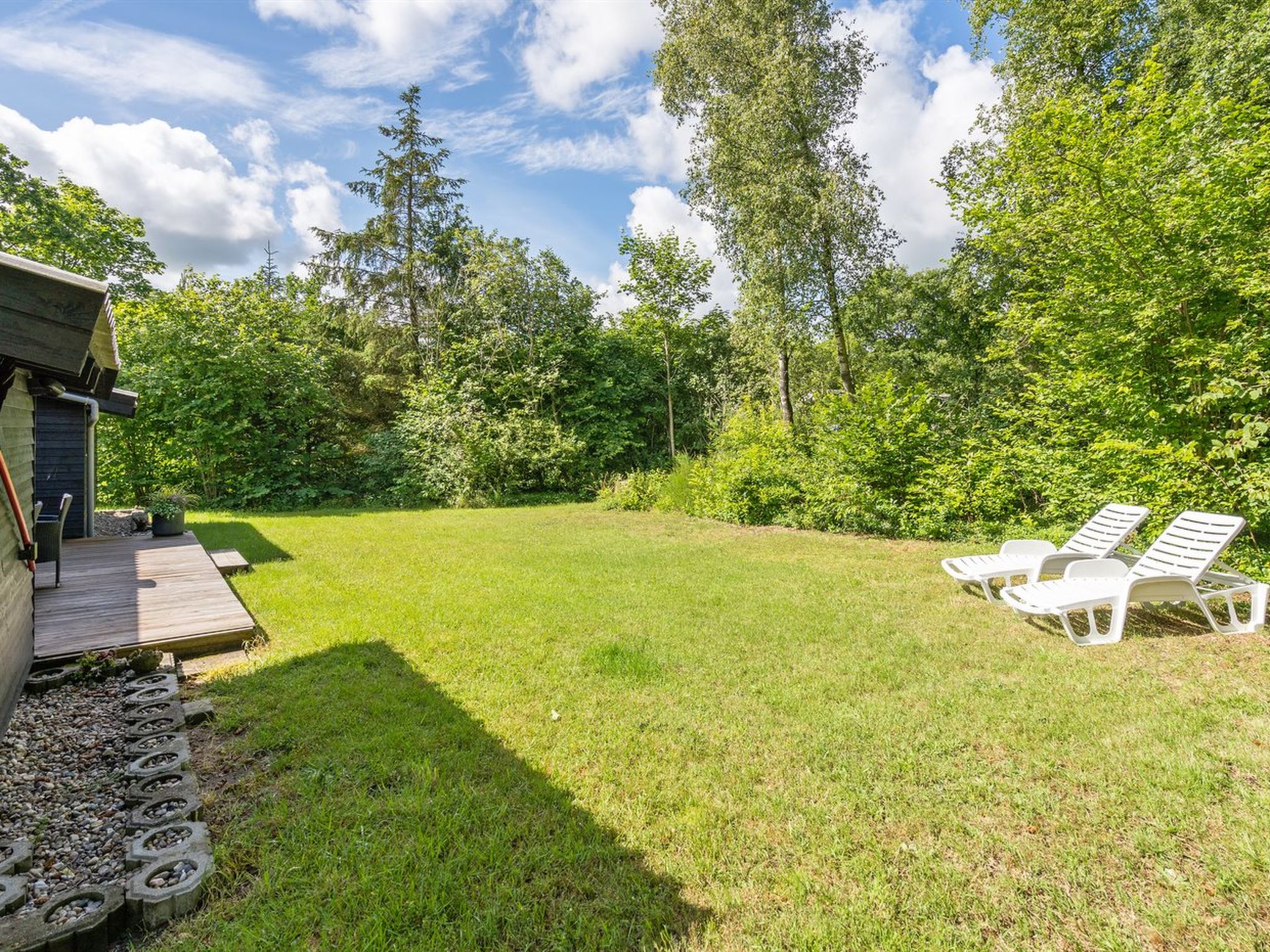 "Vitus" - 30km from the sea-Draußen