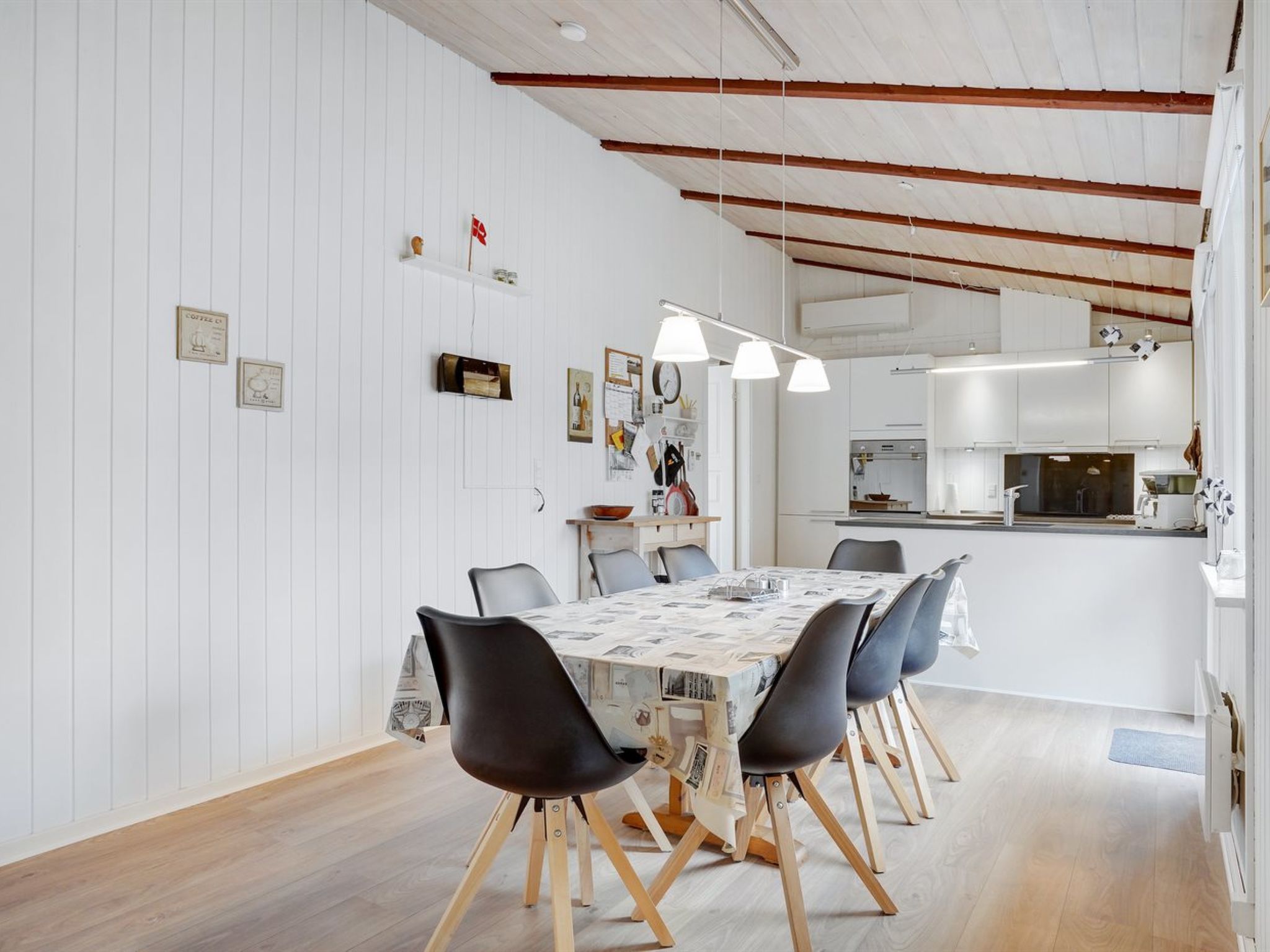 "Massie" - 30km from the sea - Drinnen