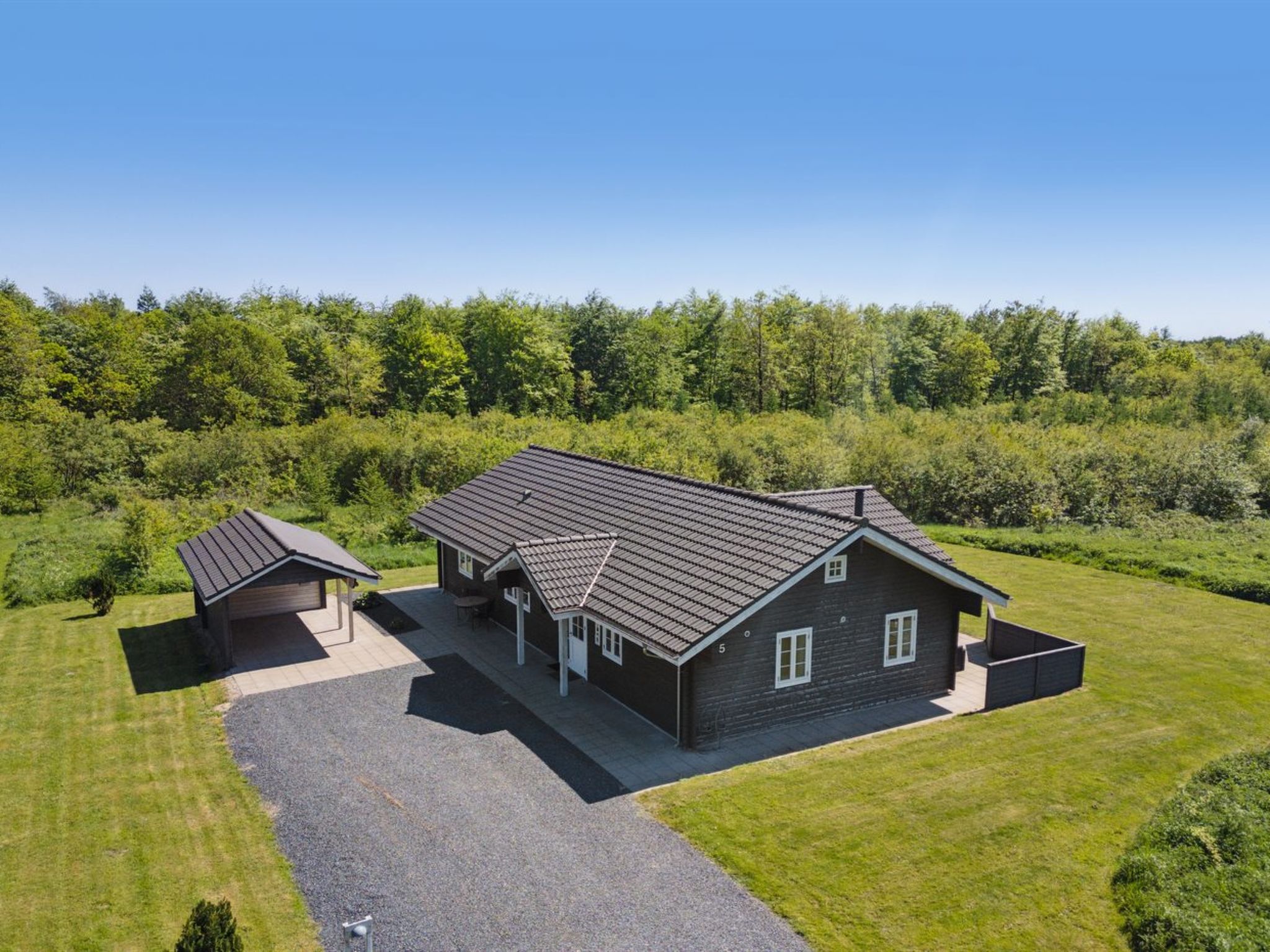 "Quanna" - 30km from the sea — House (4 of 34)