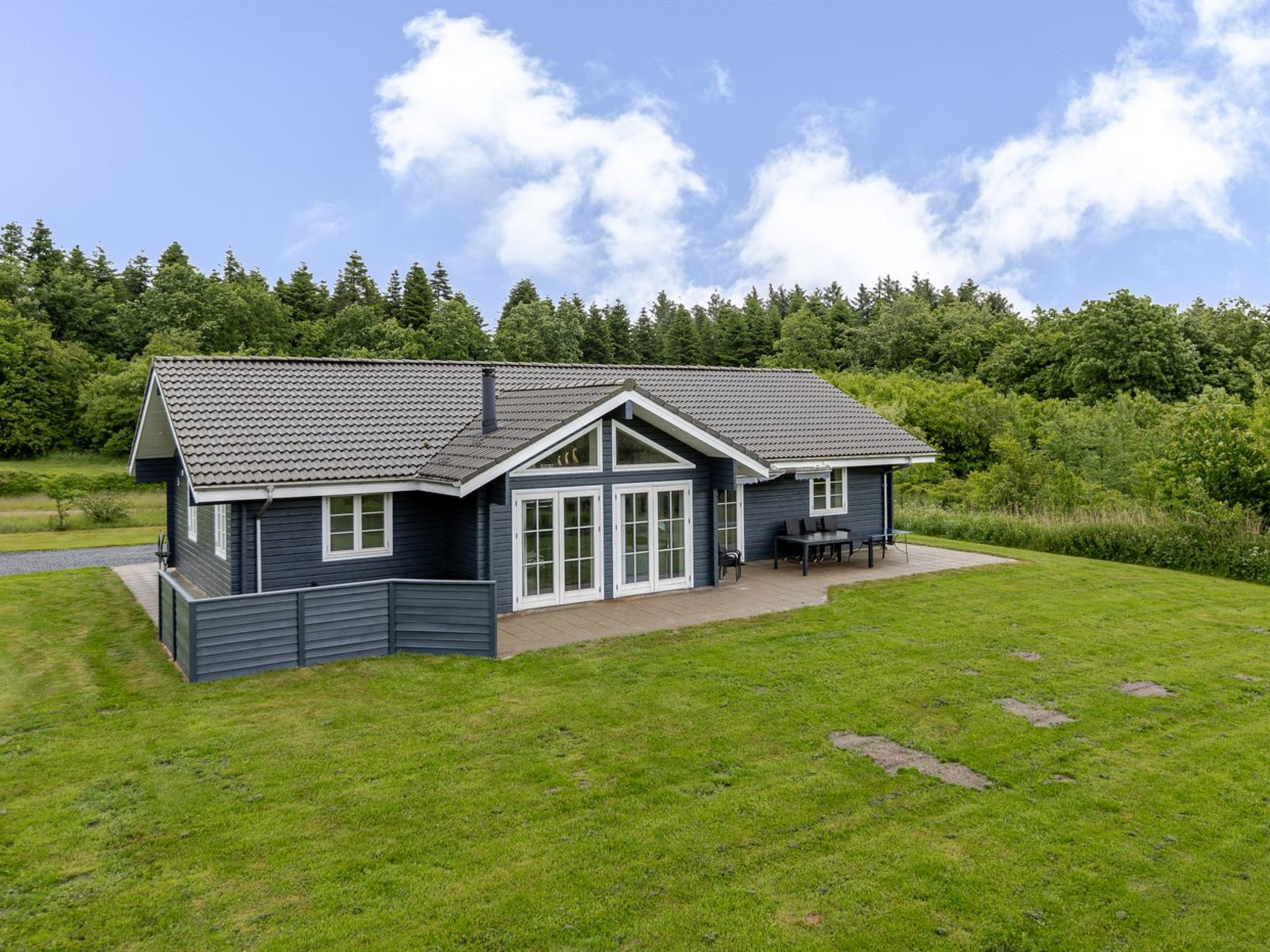 "Quanna" - 30km from the sea - Buiten