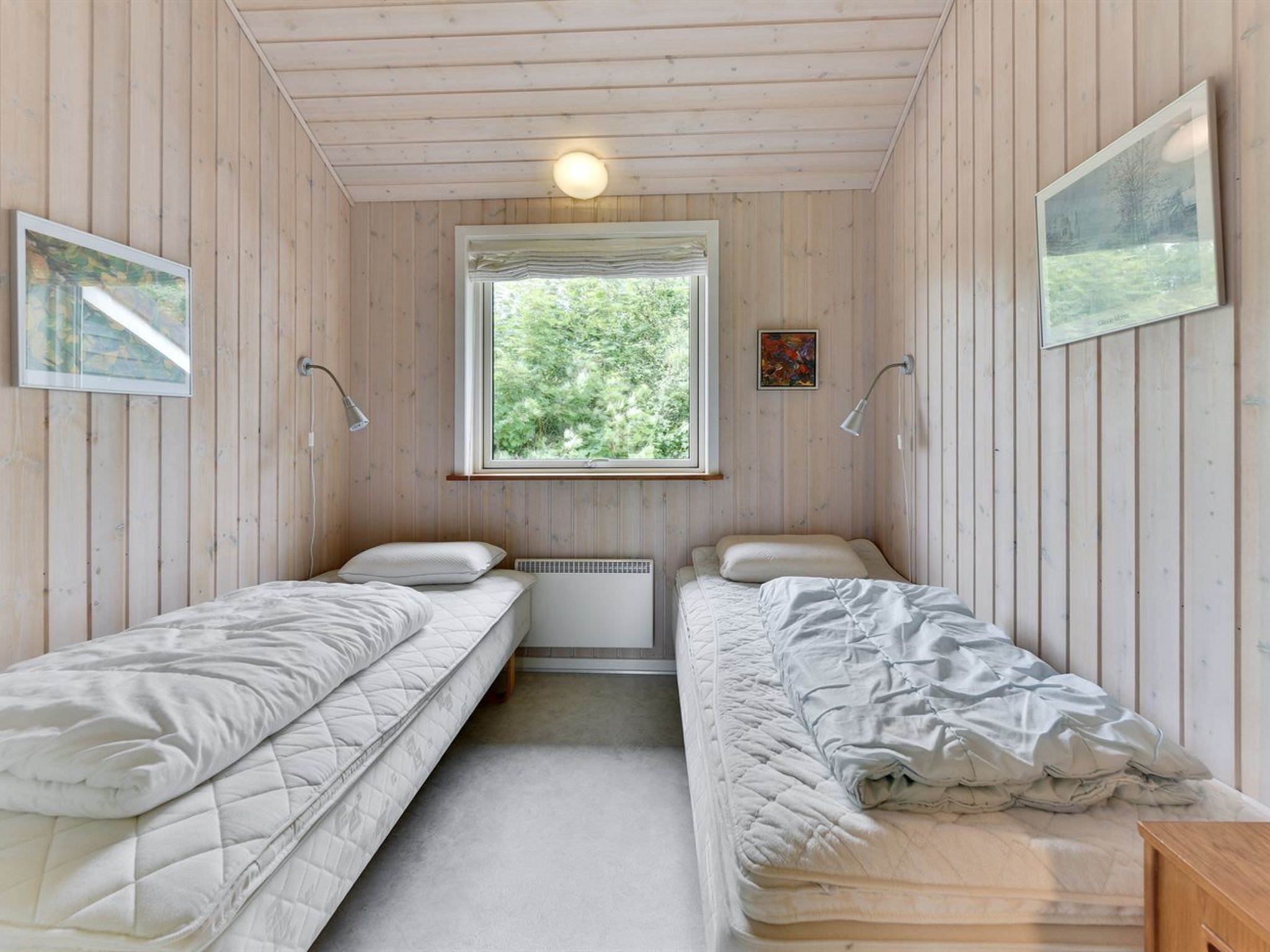 "Estrid" - 30km from the sea - Binnen