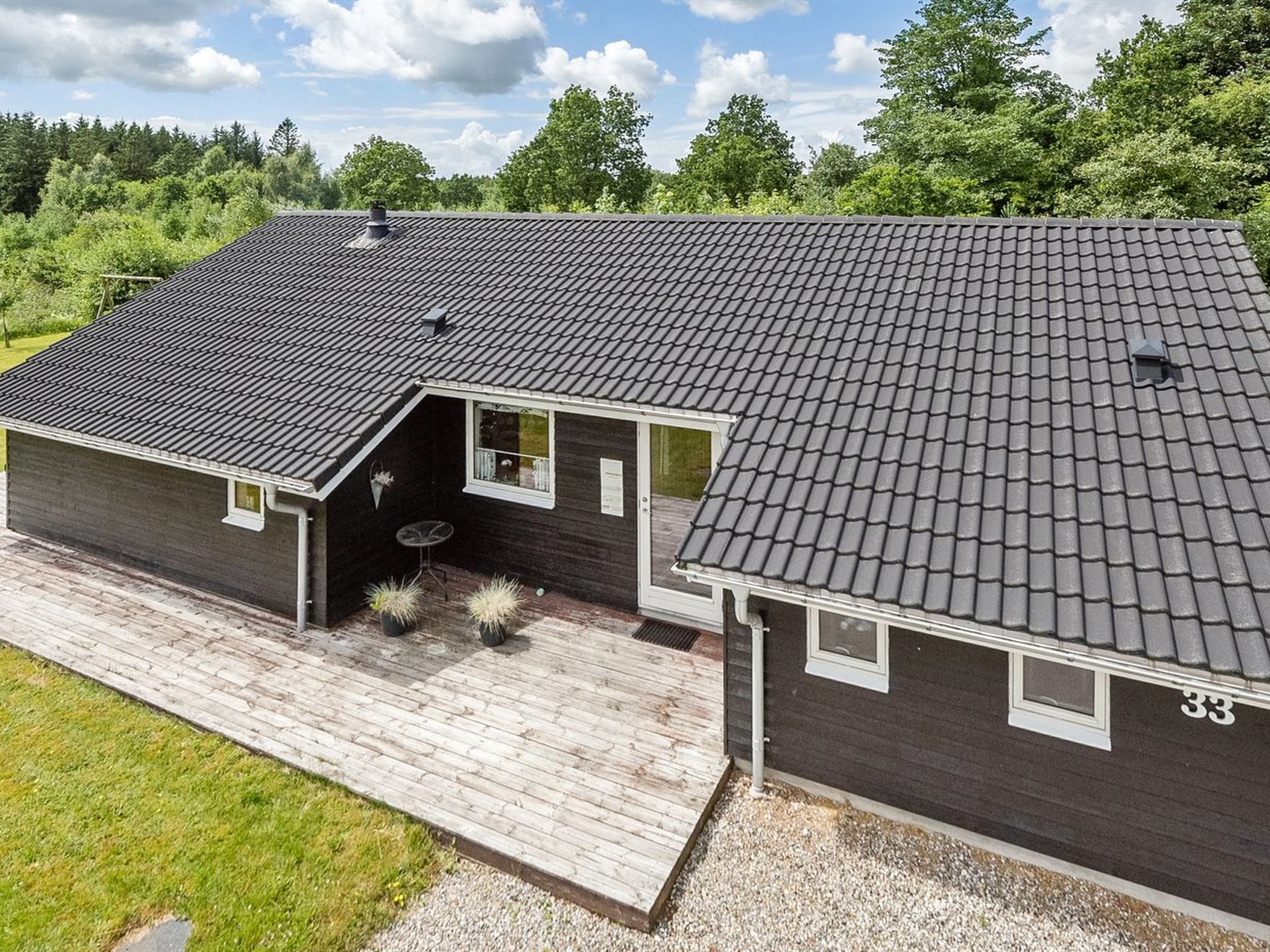 "Estrid" - 30km from the sea - Buiten