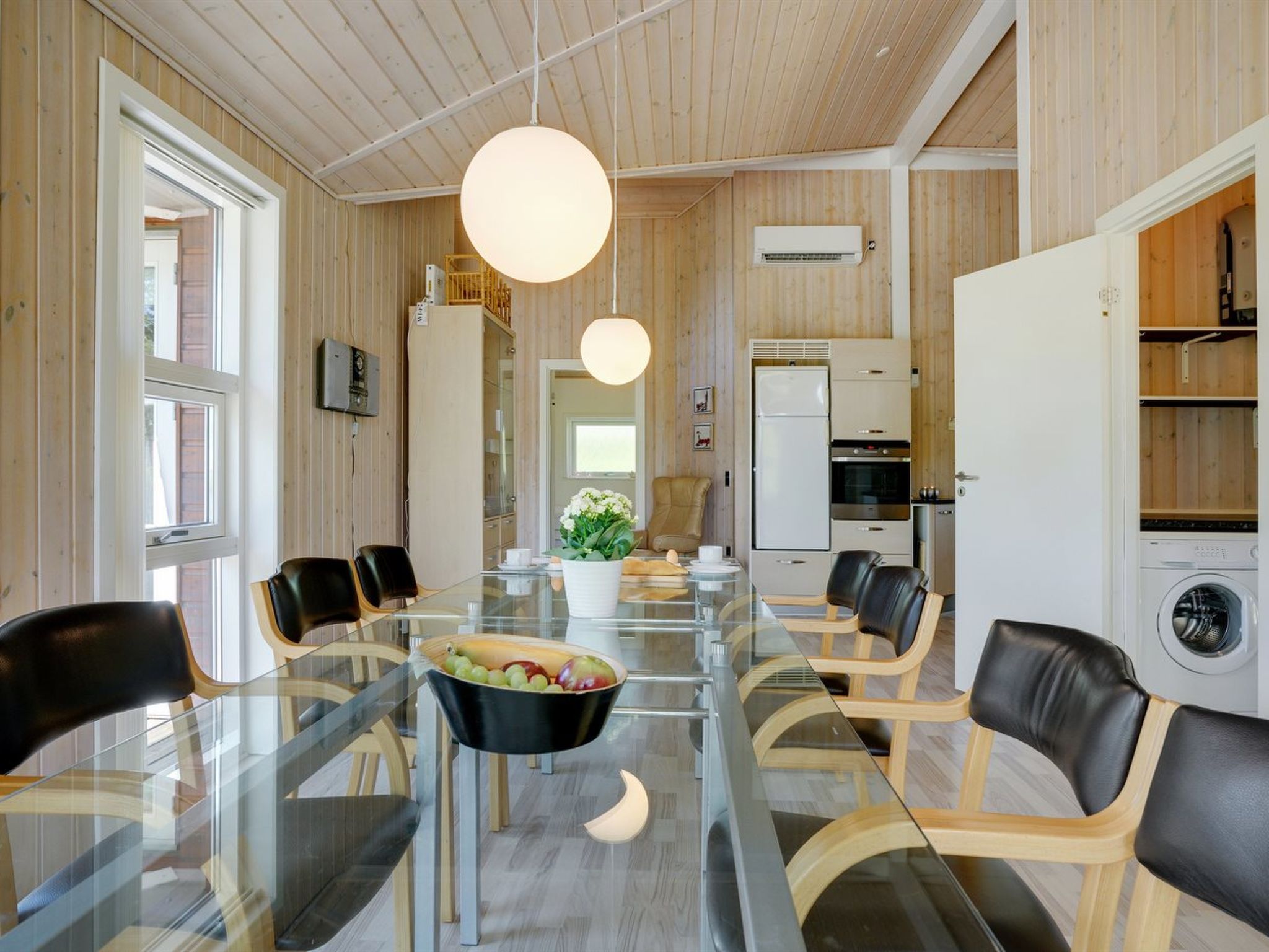 "Ebbi" - 36km from the sea - Dedans