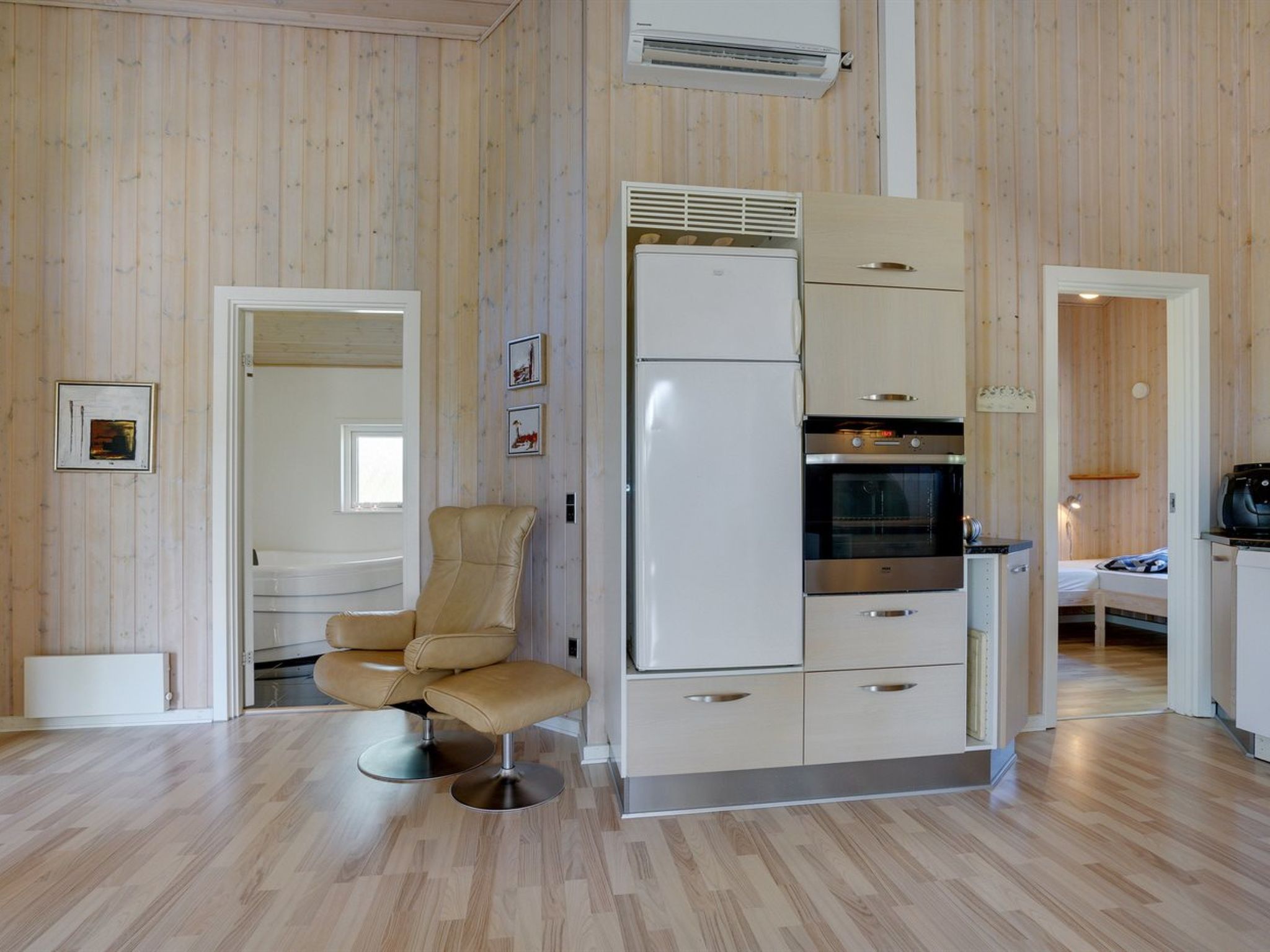 "Ebbi" - 36km from the sea - Dedans