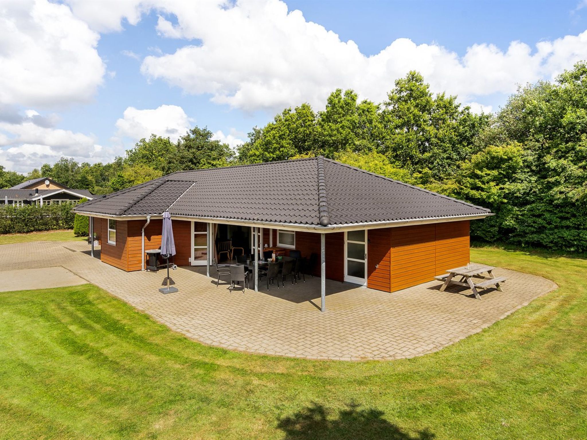 "Aletta" - 25km from the sea - Buiten