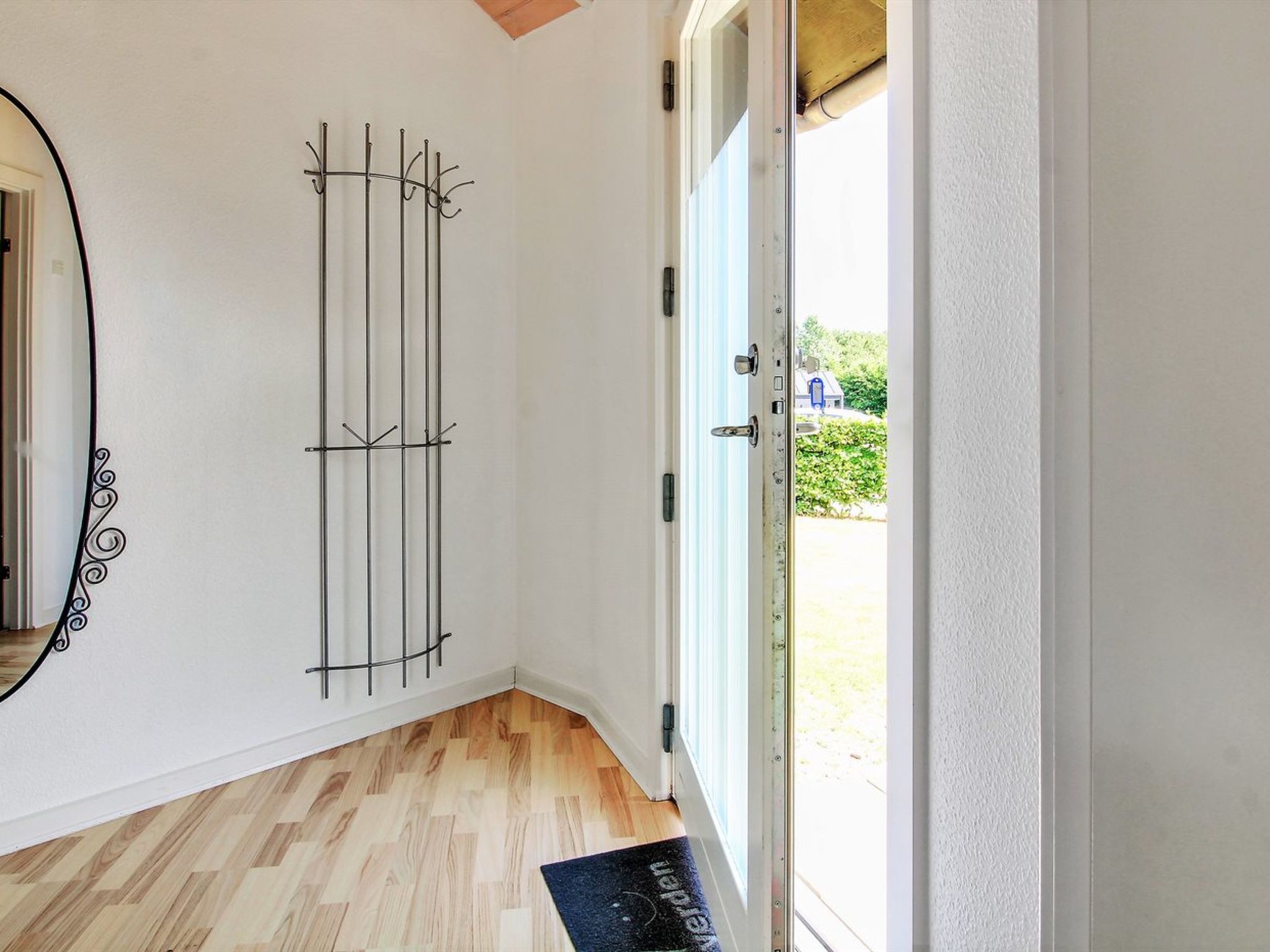 "Jani" - 25km from the sea-Binnen