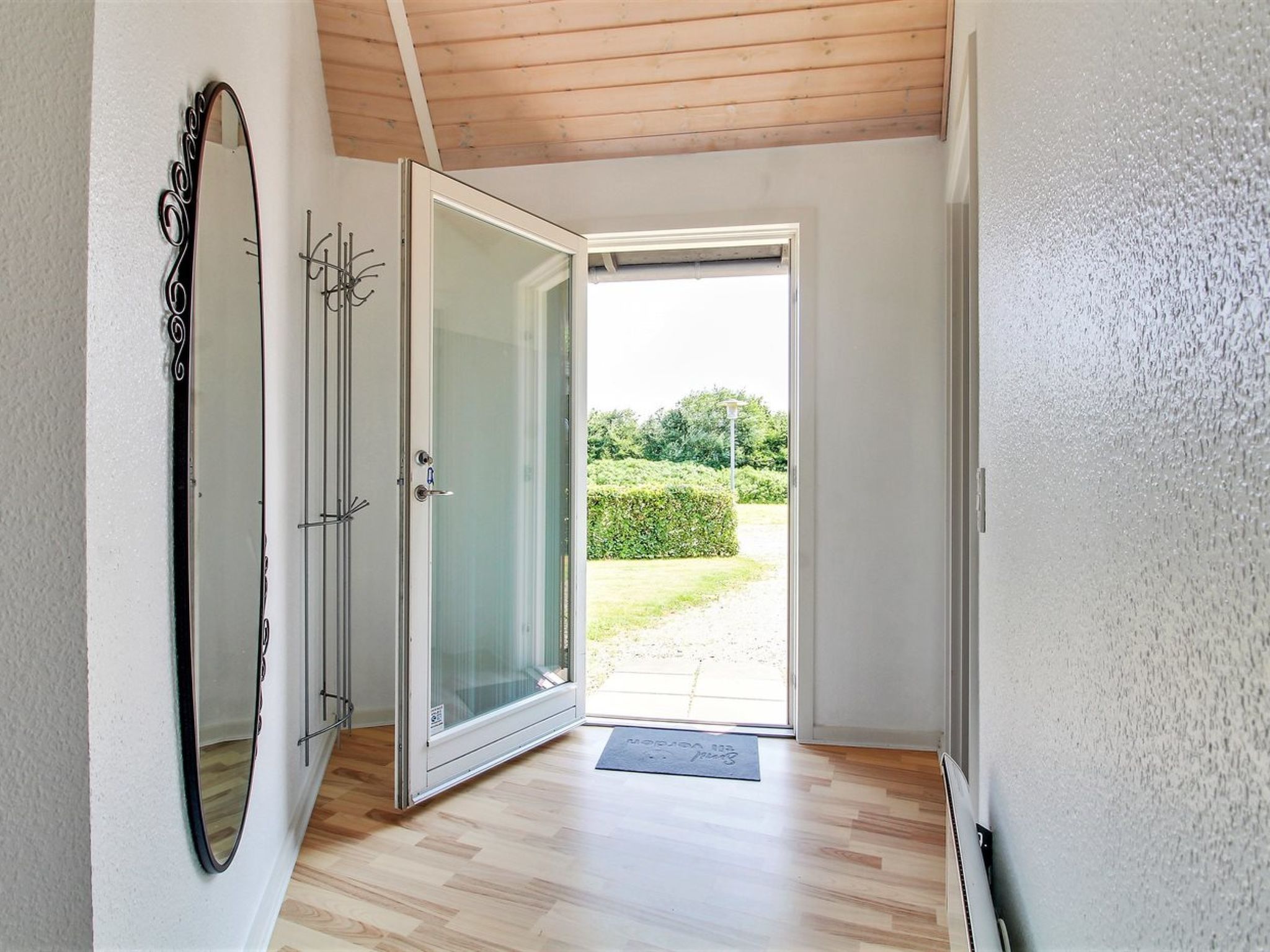 "Jani" - 25km from the sea-Binnen