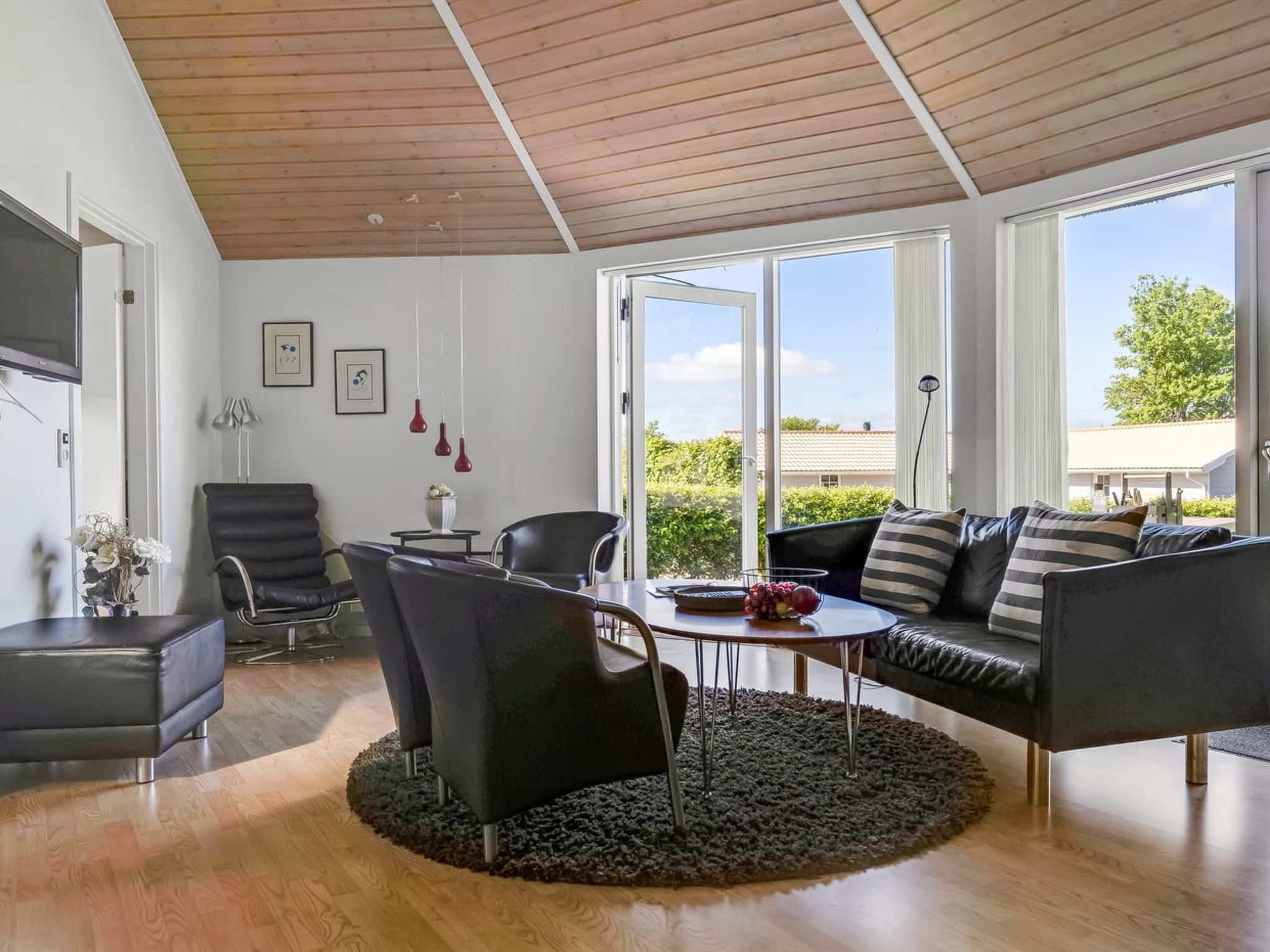 "Adrienne" - 35km from the sea - Drinnen