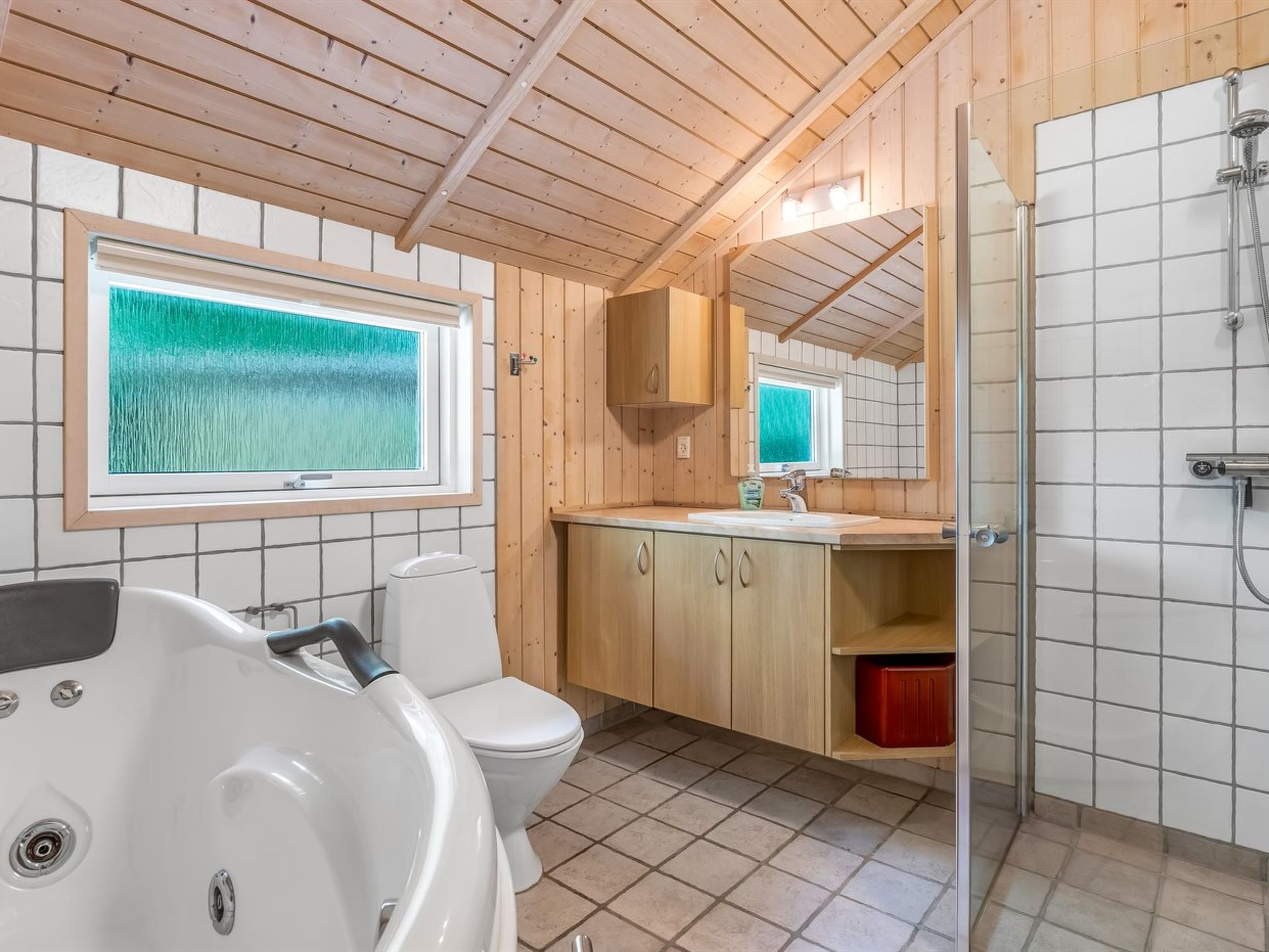 "Kaare" - 34.2km from the sea-Binnen