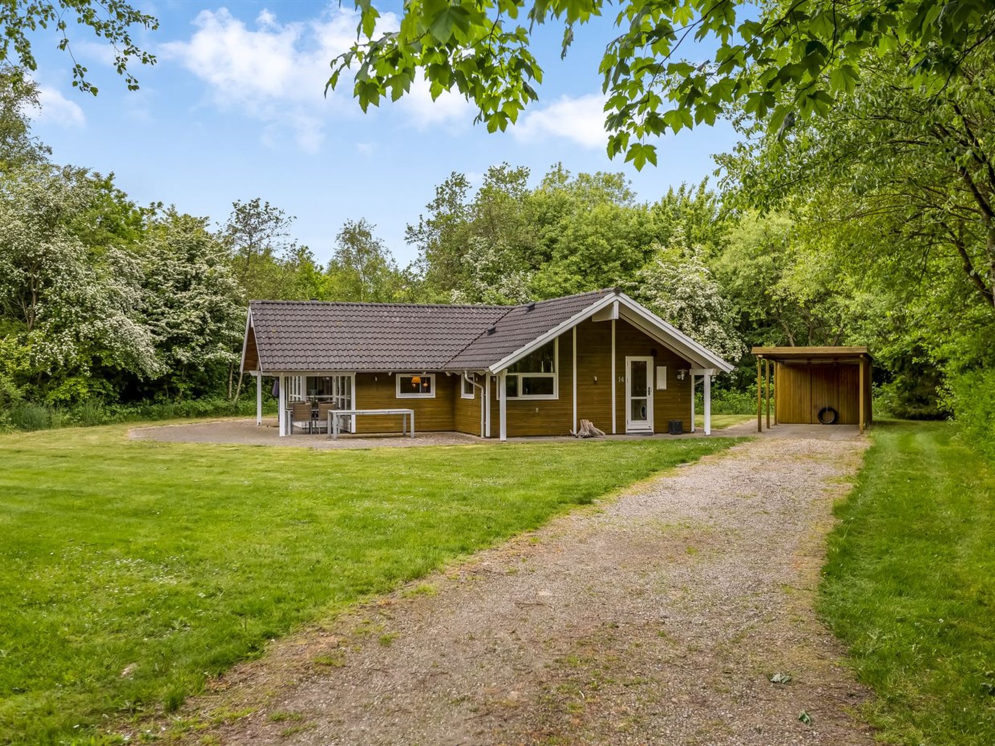 "Kaare" - 34.2km from the sea-Buiten