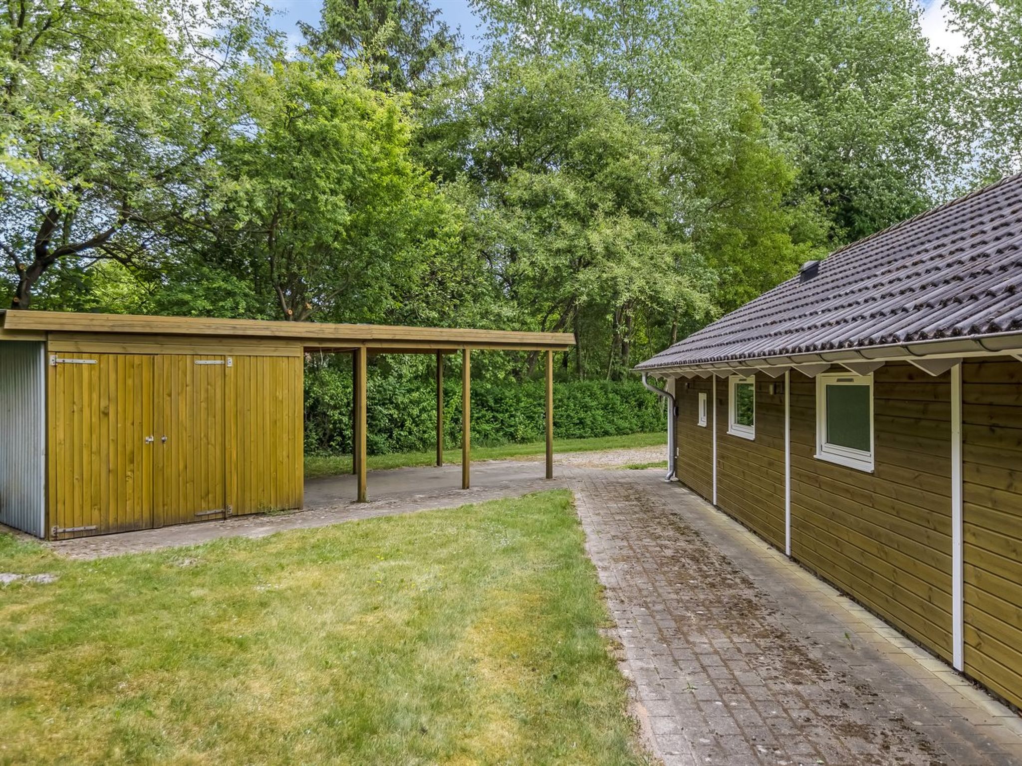 "Kaare" - 34.2km from the sea-Buiten