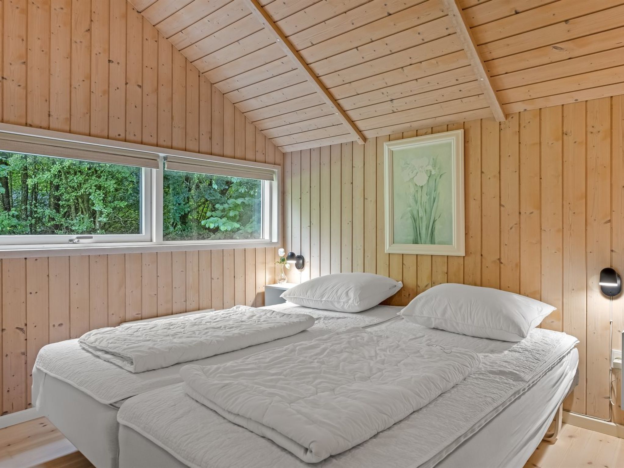 "Kaare" - 34.2km from the sea - Binnen