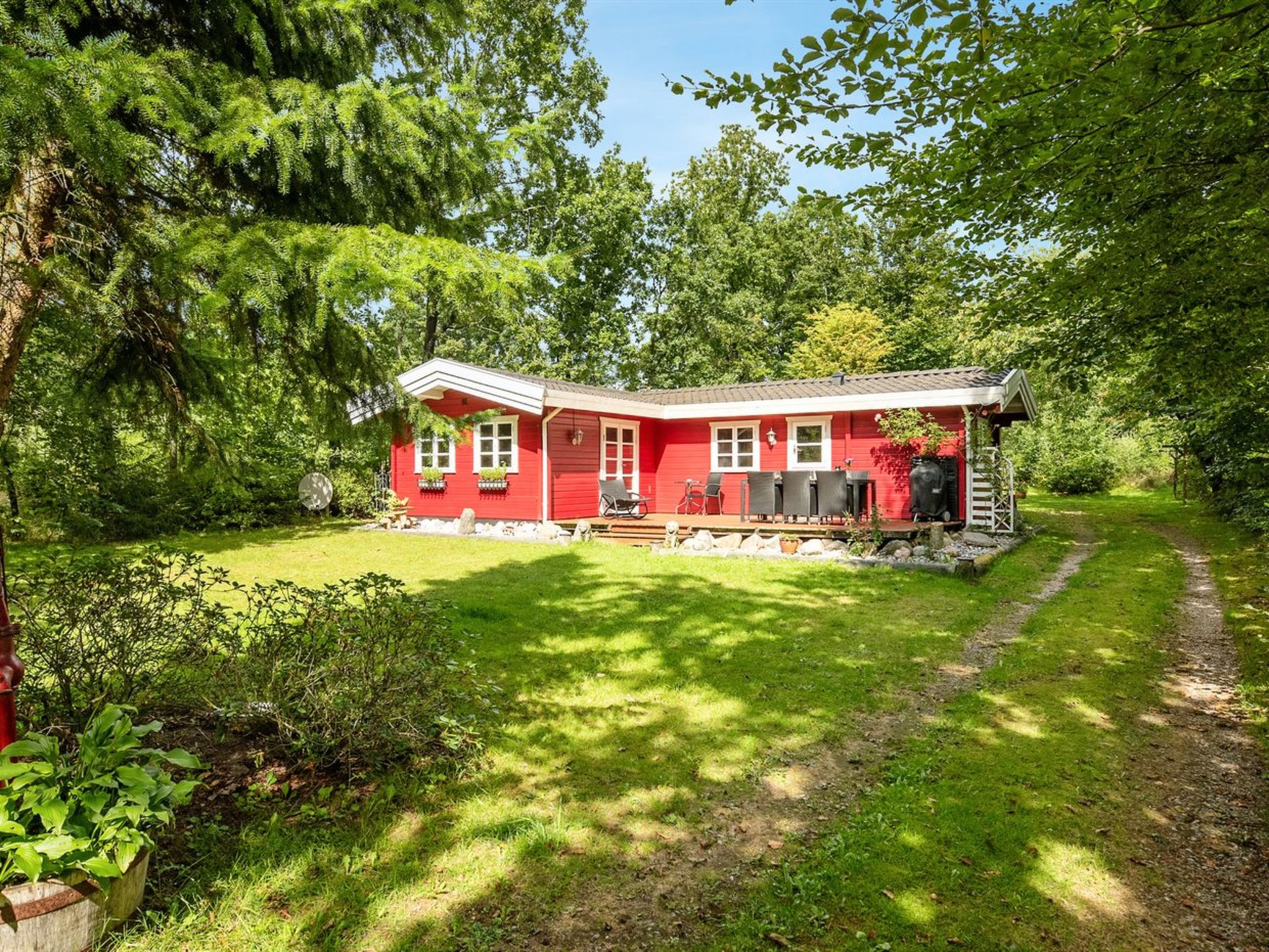 "Rasmus" - 29km from the sea - Buiten