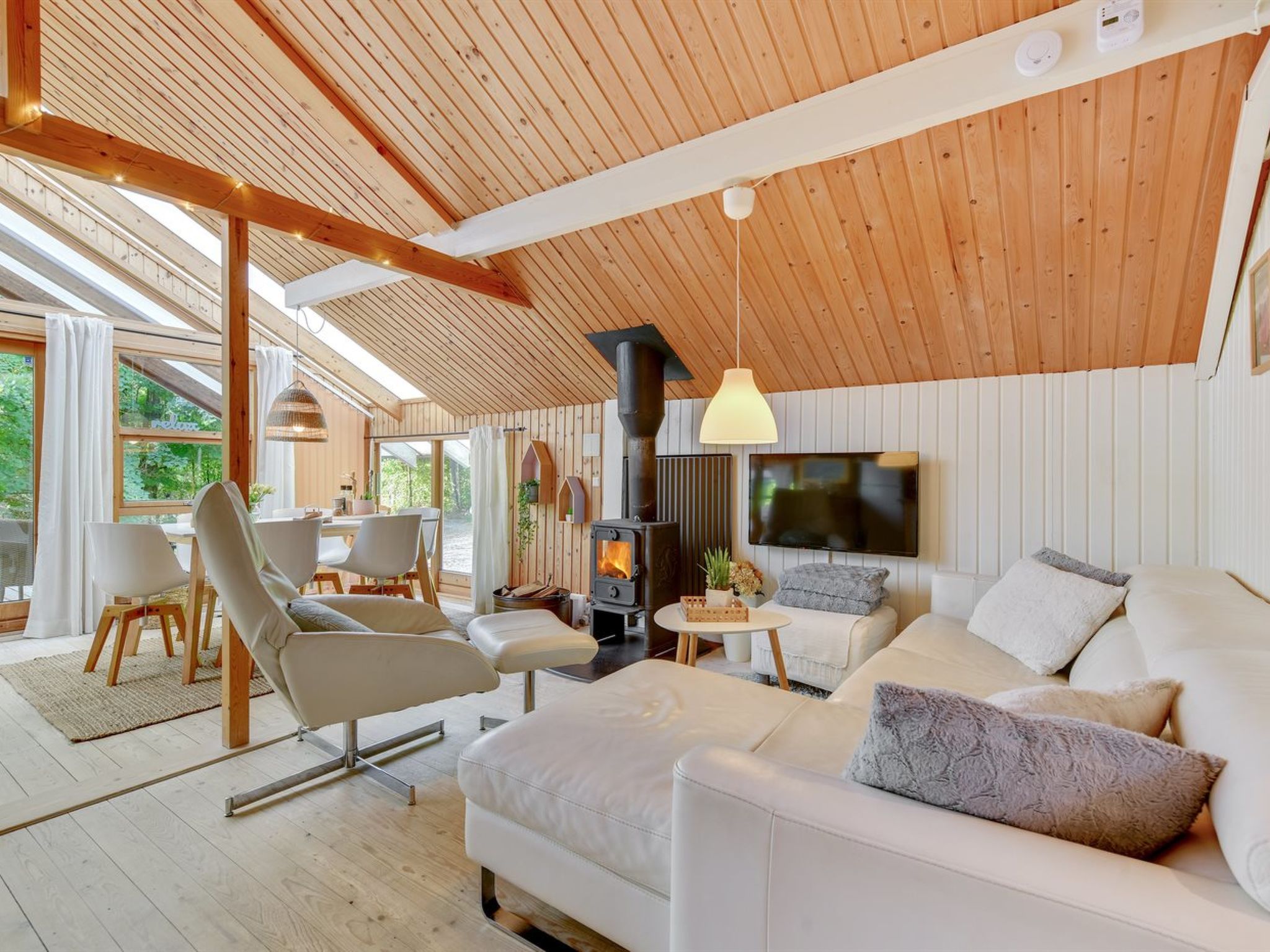 "Swenki" - 29km from the sea-Binnen