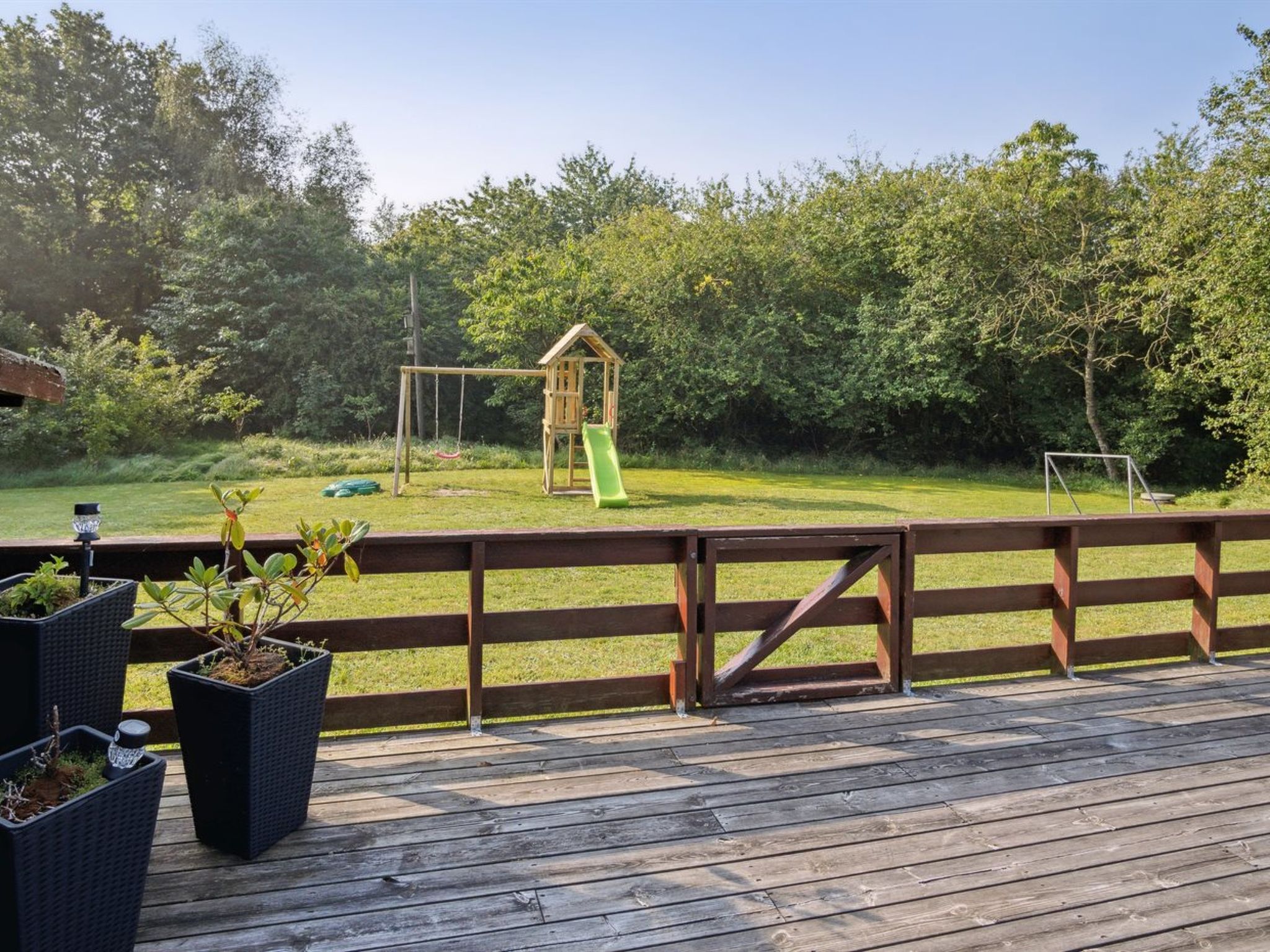 "Elif" - 30km from the sea - Buiten