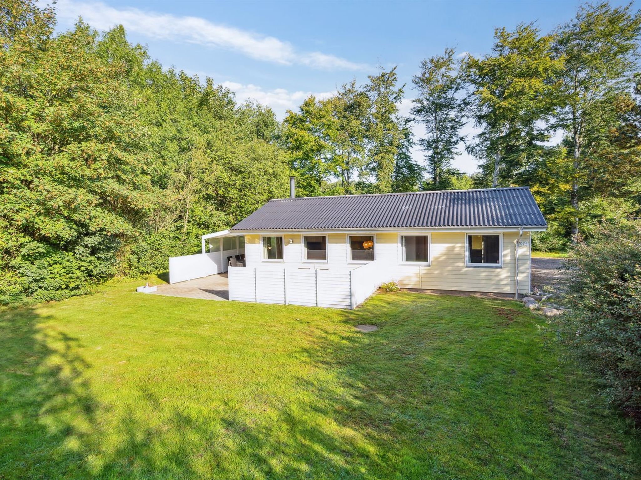 "Viljo" - 30km from the sea - Buiten