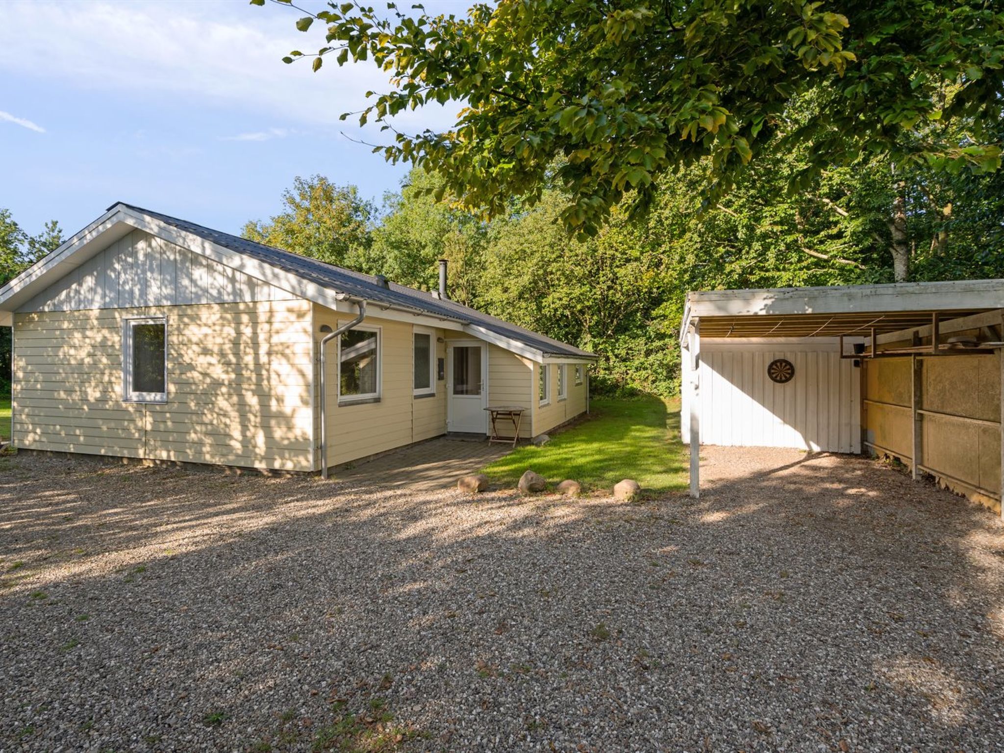 "Viljo" - 30km from the sea - Buiten