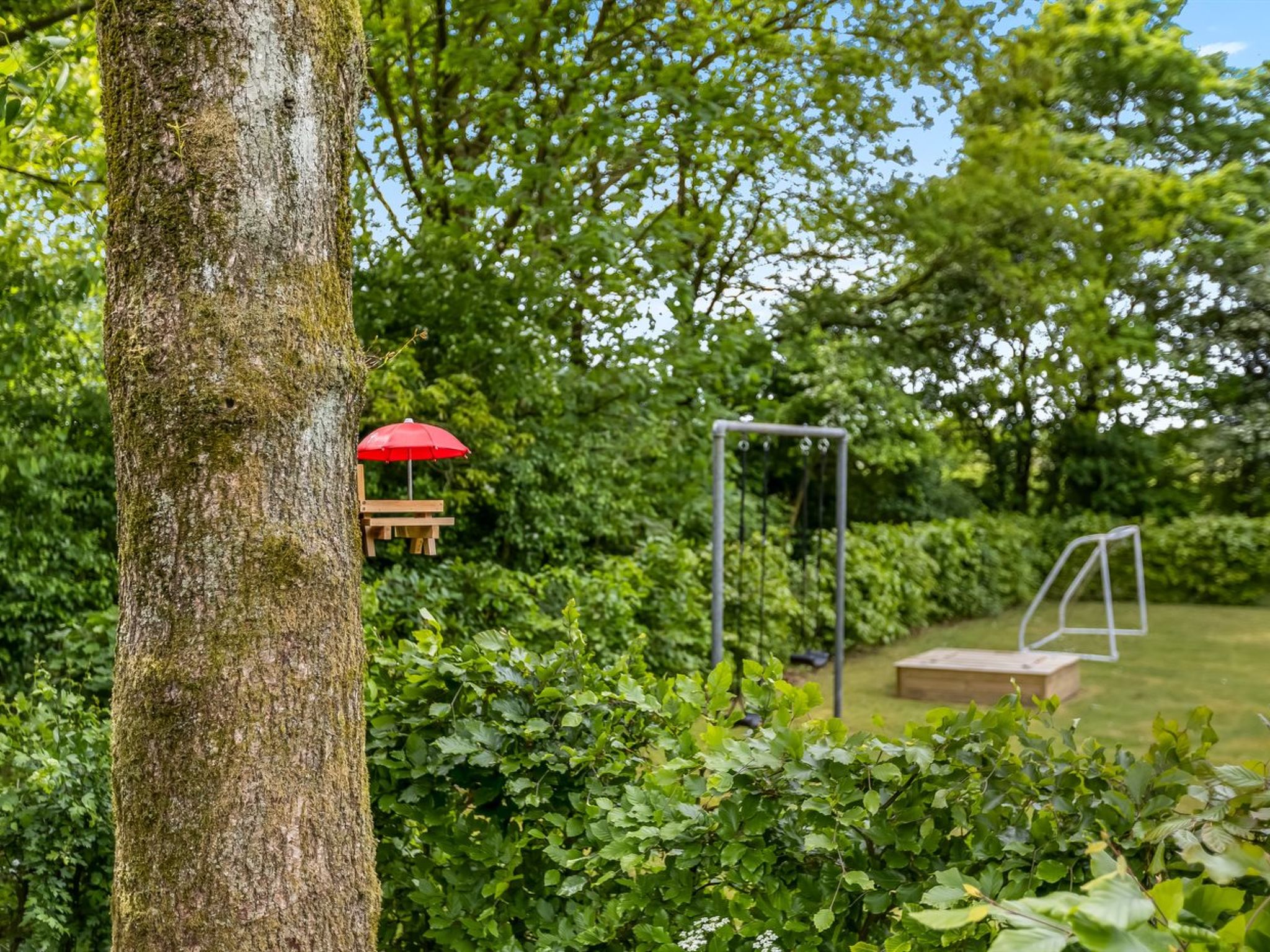 "Jette" - 30km from the sea-Binnen