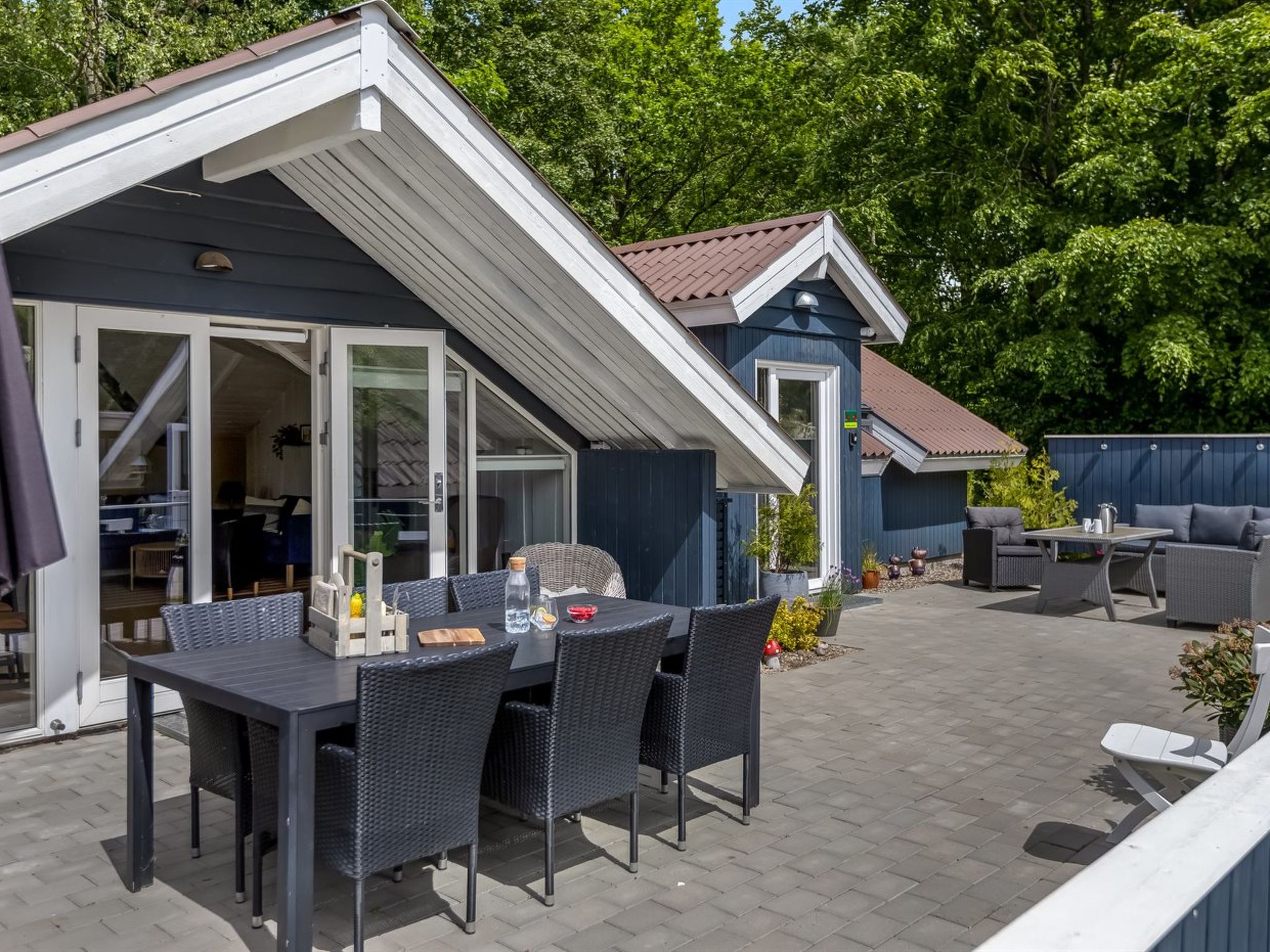 "Fenna" - 30km from the sea-Draußen