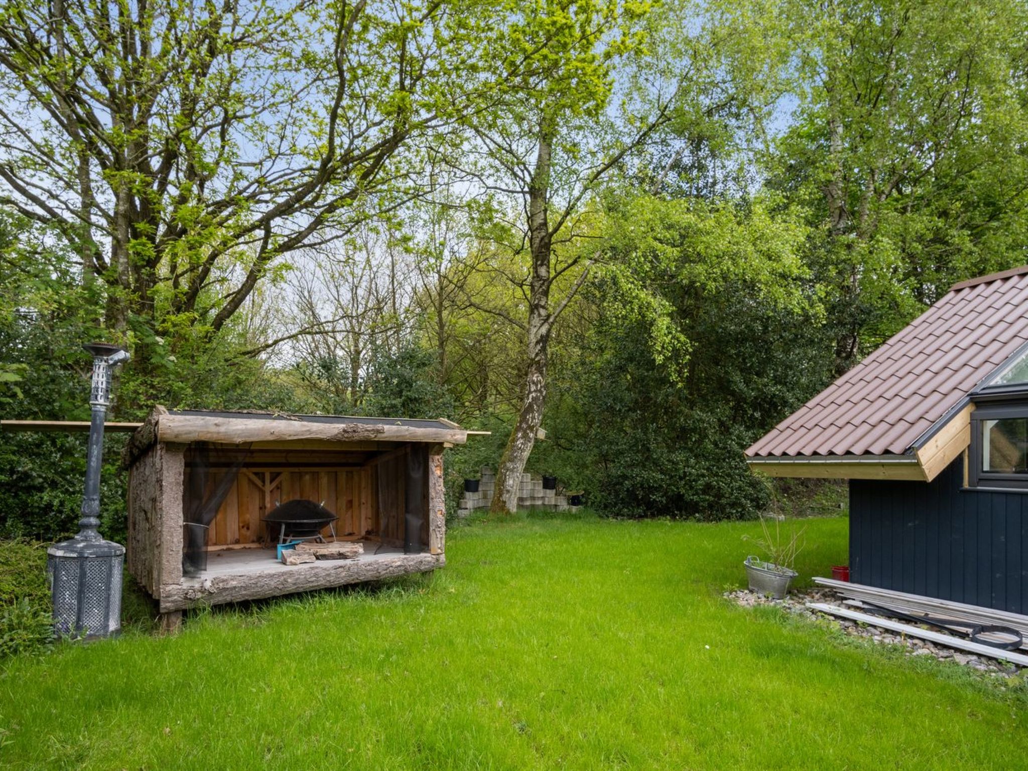 "Fenna" - 30km from the sea - Buiten