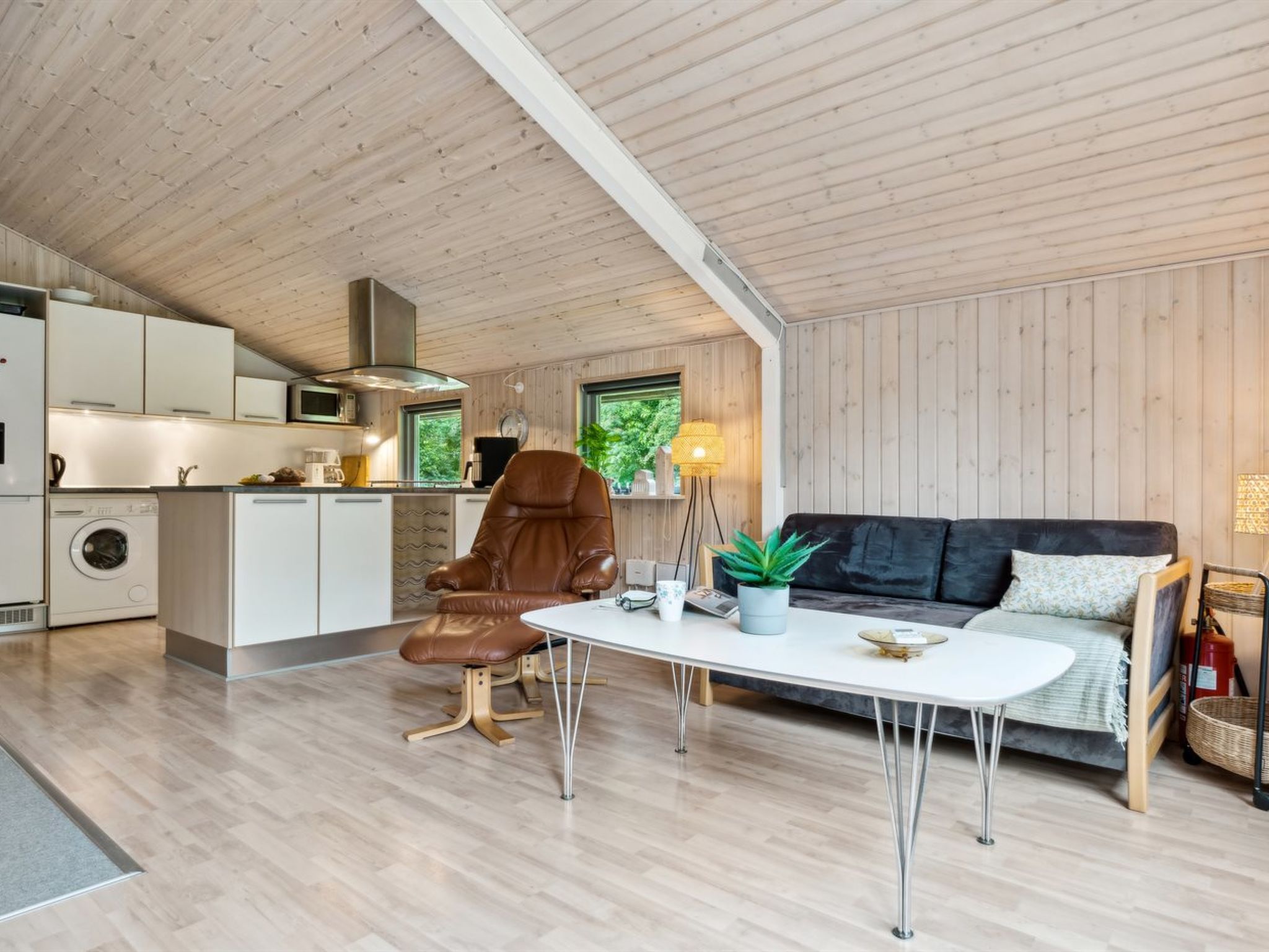 "Zaharinka" - 30km from the sea - Binnen