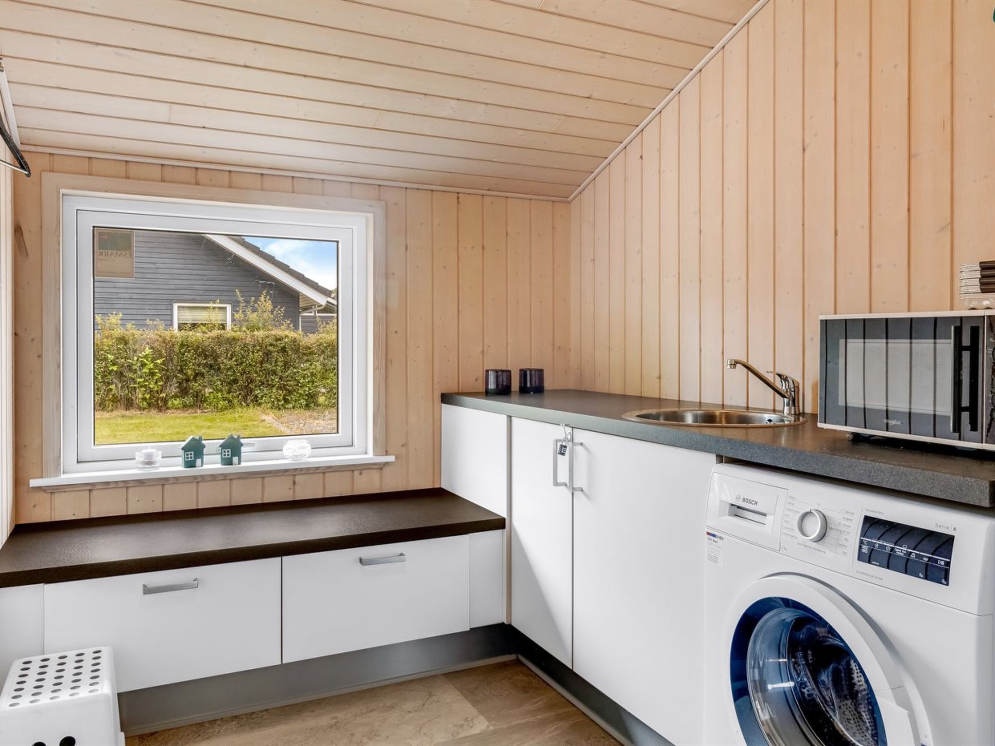 "Næwe" - 30km from the sea-Binnen