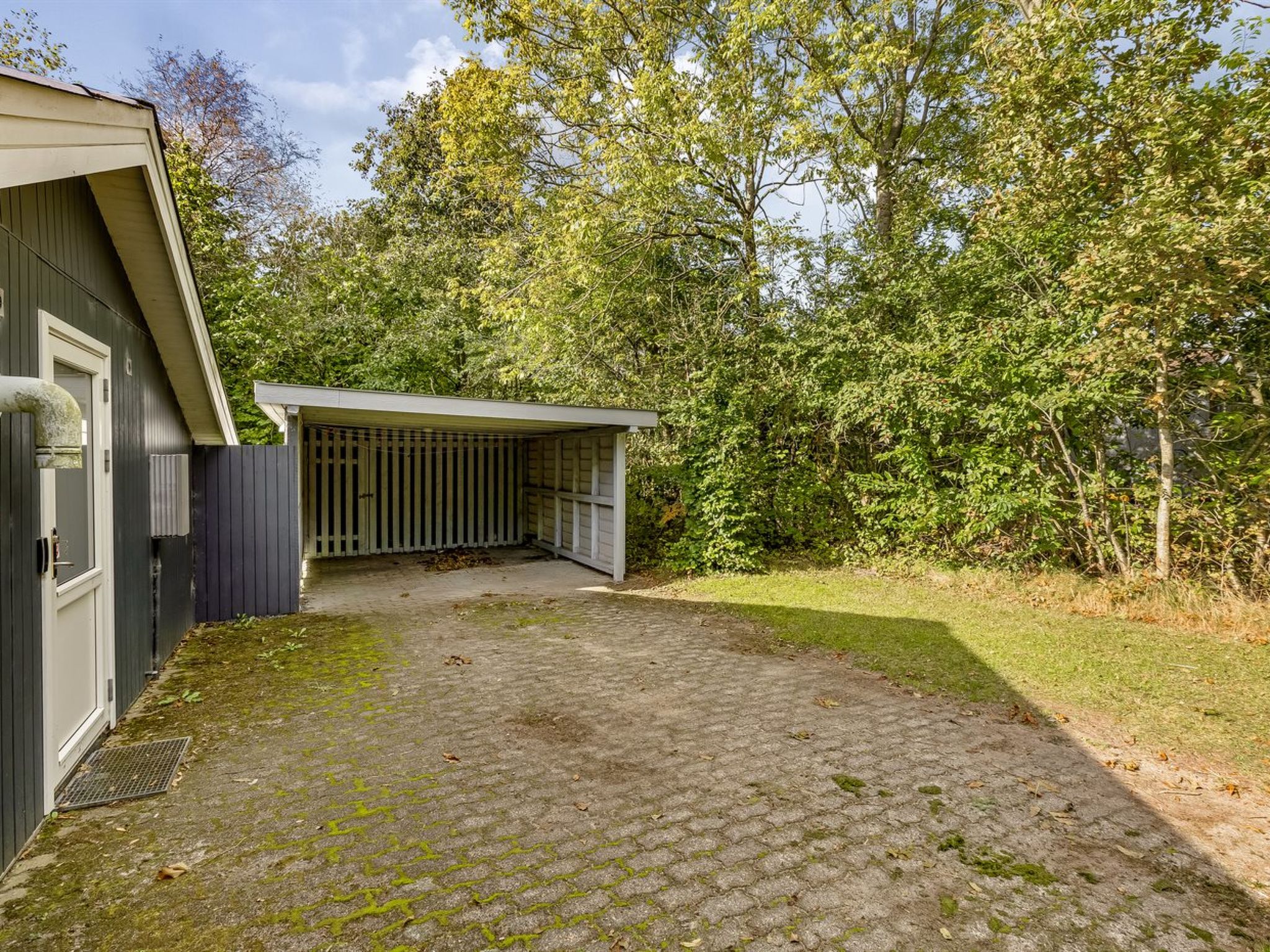 "Dimo" - 30km from the sea - Buiten