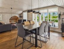 Vakantiehuis Lenya in Toftlund: Gezellig familiehuis met tuin en speelplaats - thumbnail 3